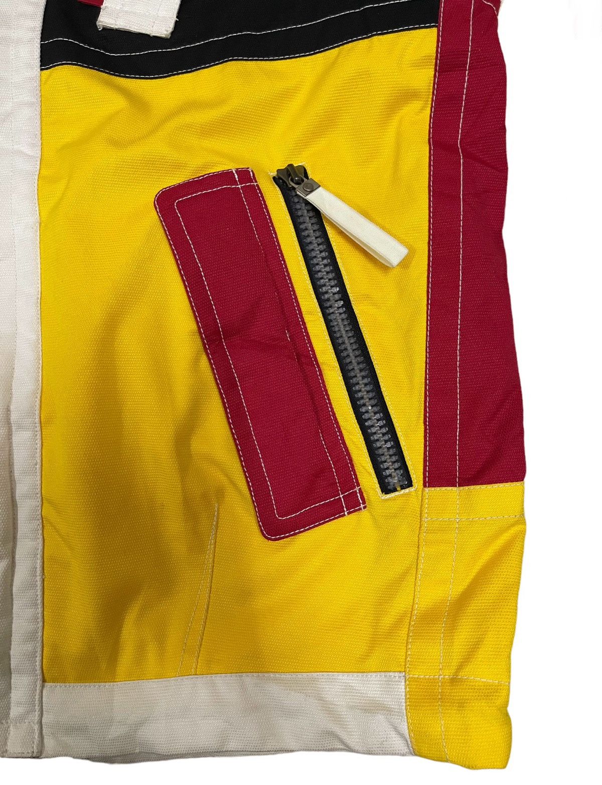 Japanese Brand 🔥Rare🔥 Vintage Multicolour Mistral Ski Jacket Big Logo Size US XL / EU 56 / 4 - 11 Thumbnail