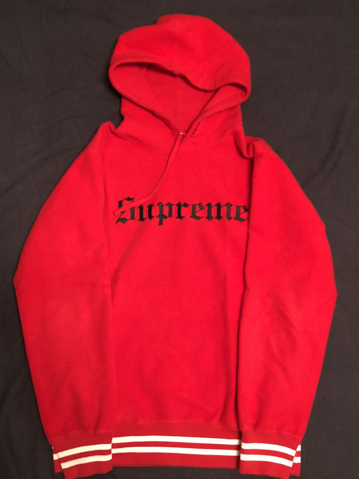 Old supreme hoodies hotsell