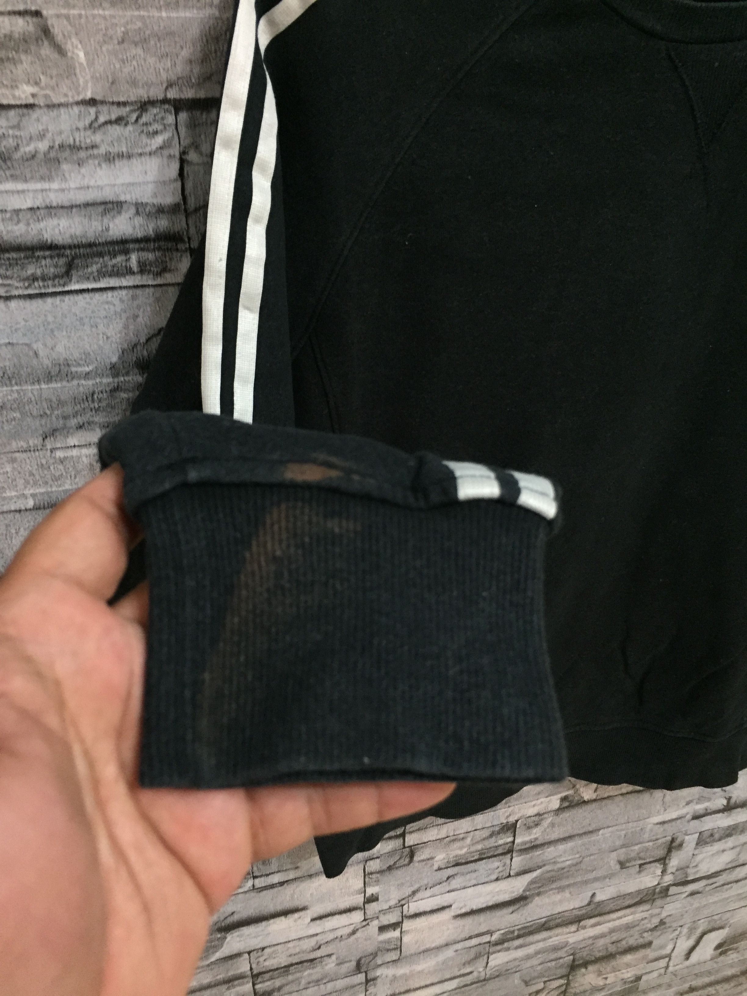 Adidas Vintage adidas sweatshirt big logo stripe size L Size US L / EU 52-54 / 3 - 6 Thumbnail