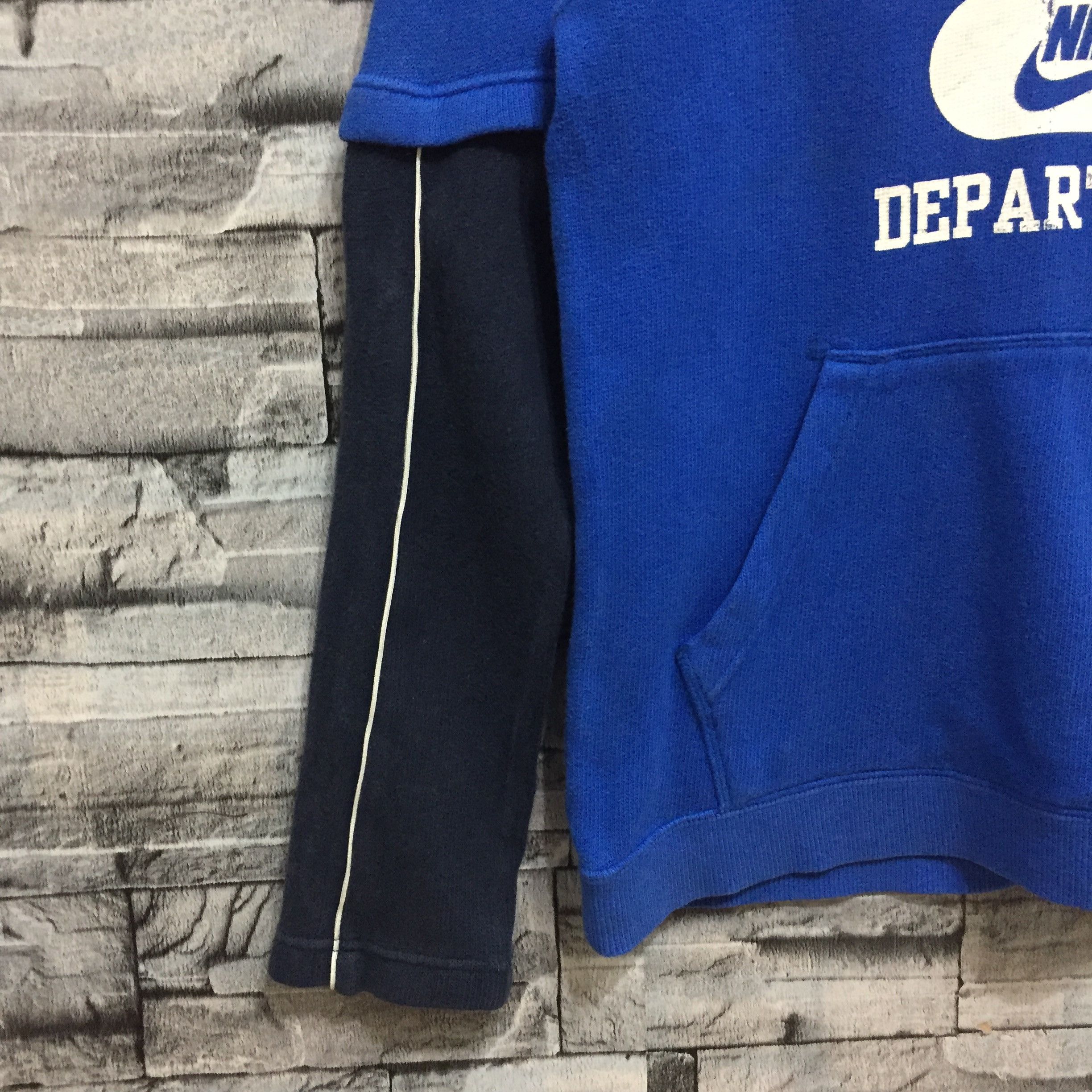 Nike Vintage Nike hoodie spellout big logo size 150 fit S blue Size US S / EU 44-46 / 1 - 6 Thumbnail