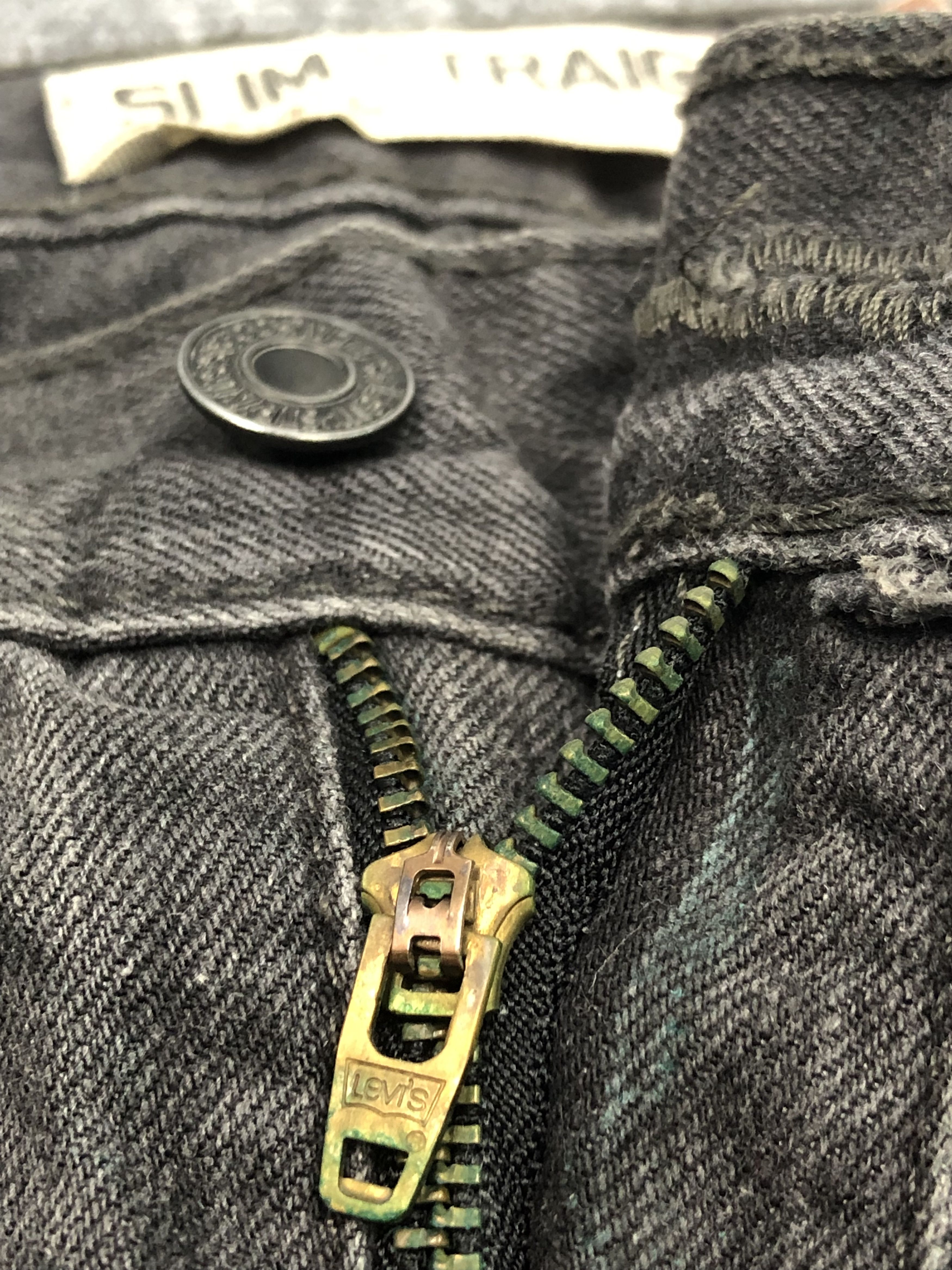 Vintage Levis 514 Slim Straight Faded Black Jeans DP0280