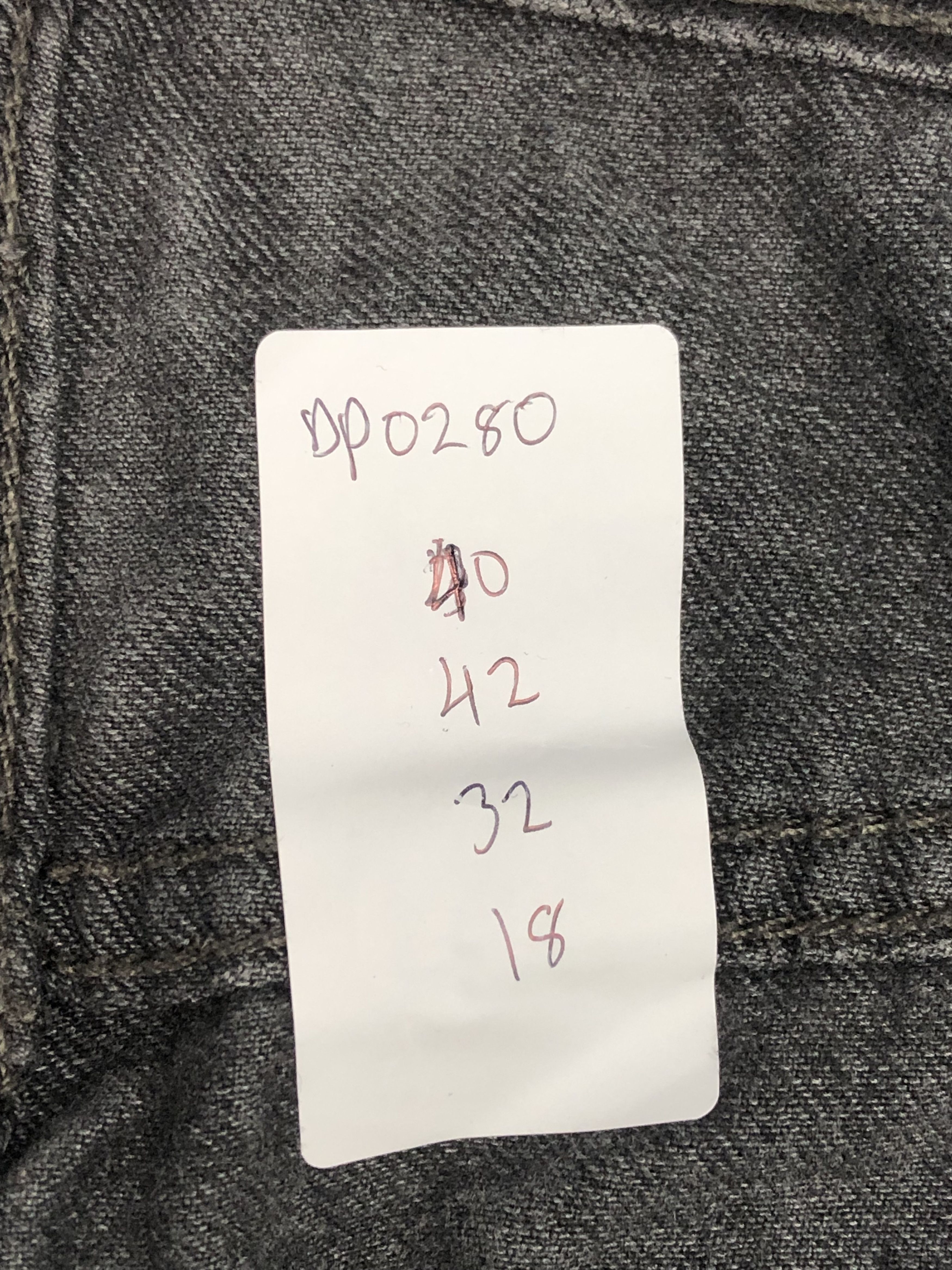 Vintage Levis 514 Slim Straight Faded Black Jeans DP0280