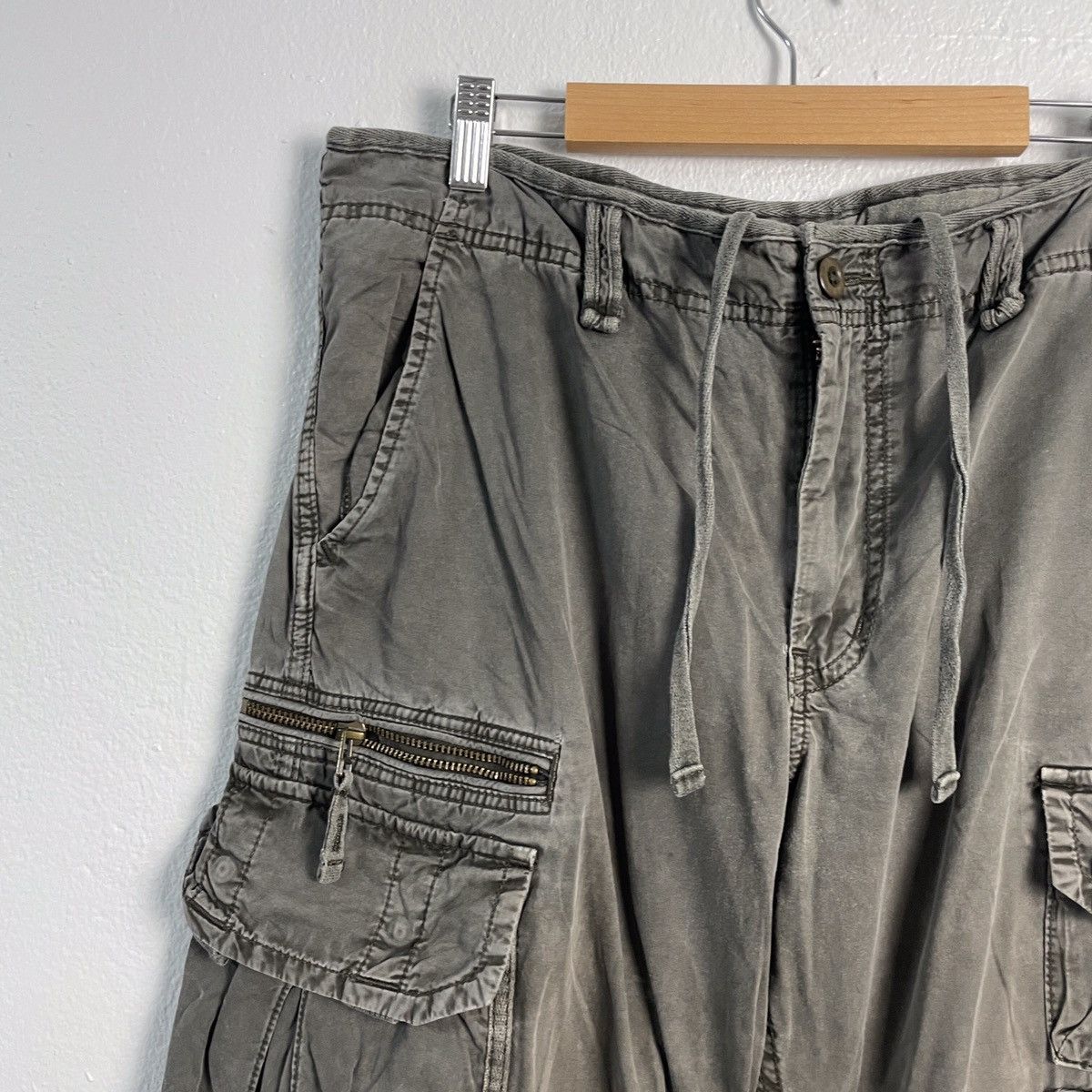 Japanese Brand Vintage Japanese Brand Utility 9 Pocket Tactical Cargo Pants Size US 36 / EU 52 - 3 Thumbnail