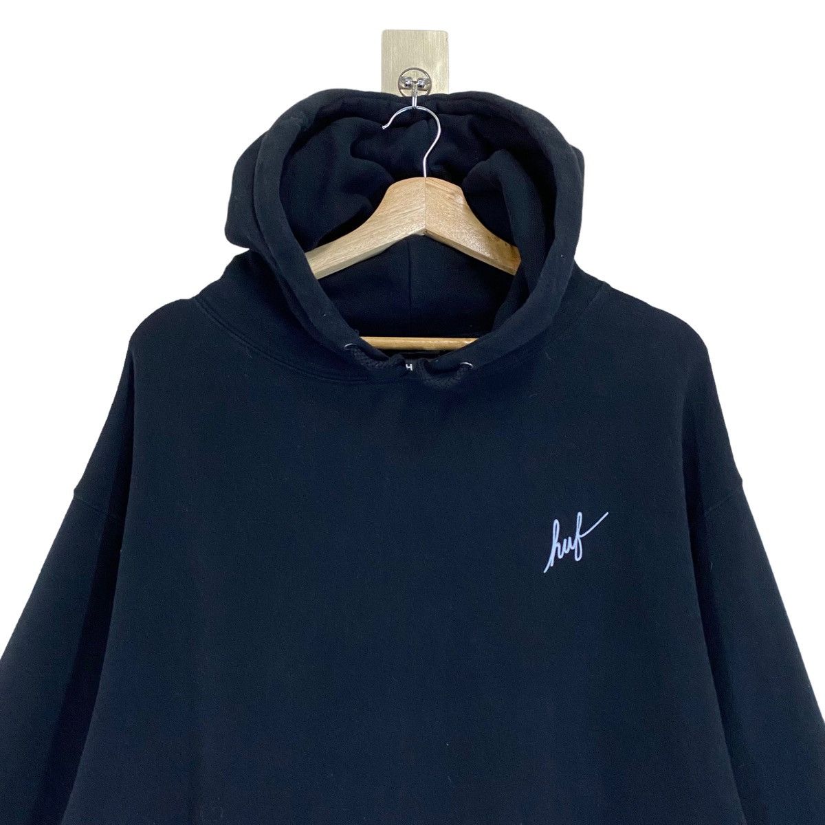 Huf × Vintage Vintage HUF Big Logo Made In Usa Pullover Hoodie Size L Size US L / EU 52-54 / 3 - 7 Thumbnail