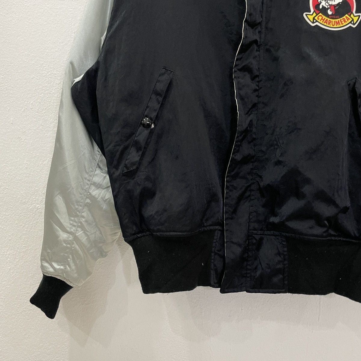 Vintage Vintage Wrangler Big Logo Reversable Bomber Jacket Size US XL / EU 56 / 4 - 7 Thumbnail