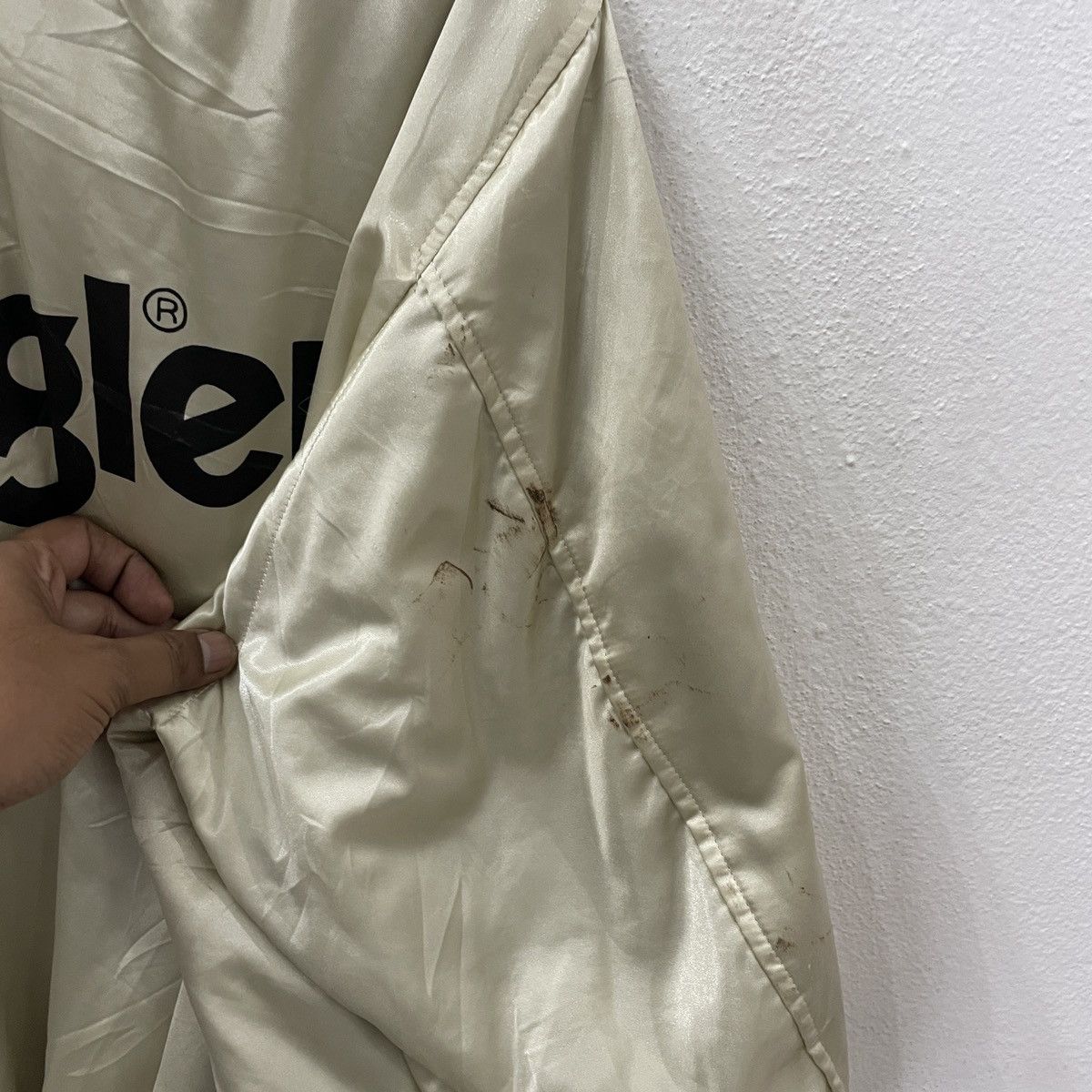 Vintage Vintage Wrangler Big Logo Reversable Bomber Jacket Size US XL / EU 56 / 4 - 3 Thumbnail