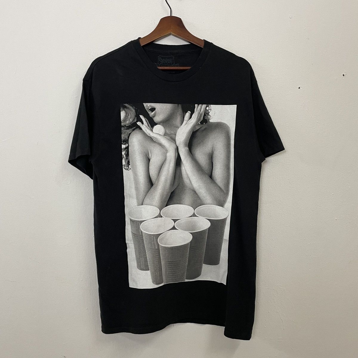 Japanese Brand Vintage Spencers Naked Girl Tee Size US M / EU 48-50 / 2 - 1 Thumbnail