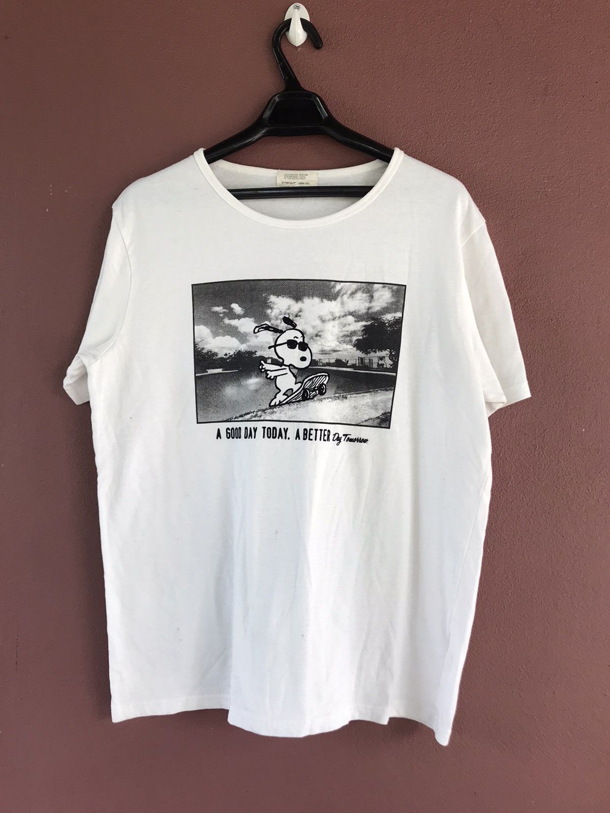 Peanuts Peanuts snoopy tee size L Size US L / EU 52-54 / 3 - 1 Thumbnail