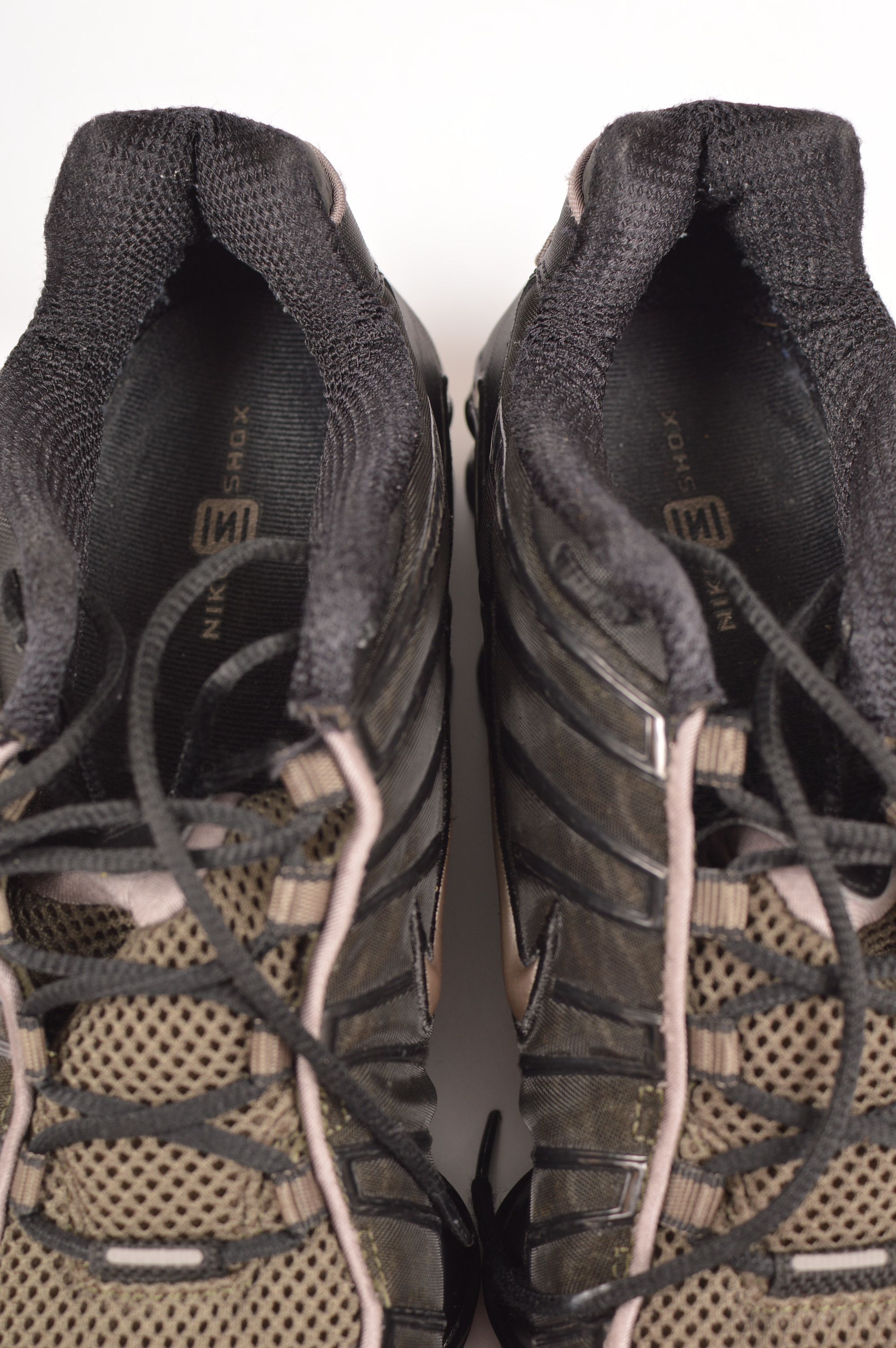 Nike Rare Nike Shox TL Black Metallic Pewter Cargo Khaki Trainers Size US 9 / EU 42 - 8 Thumbnail