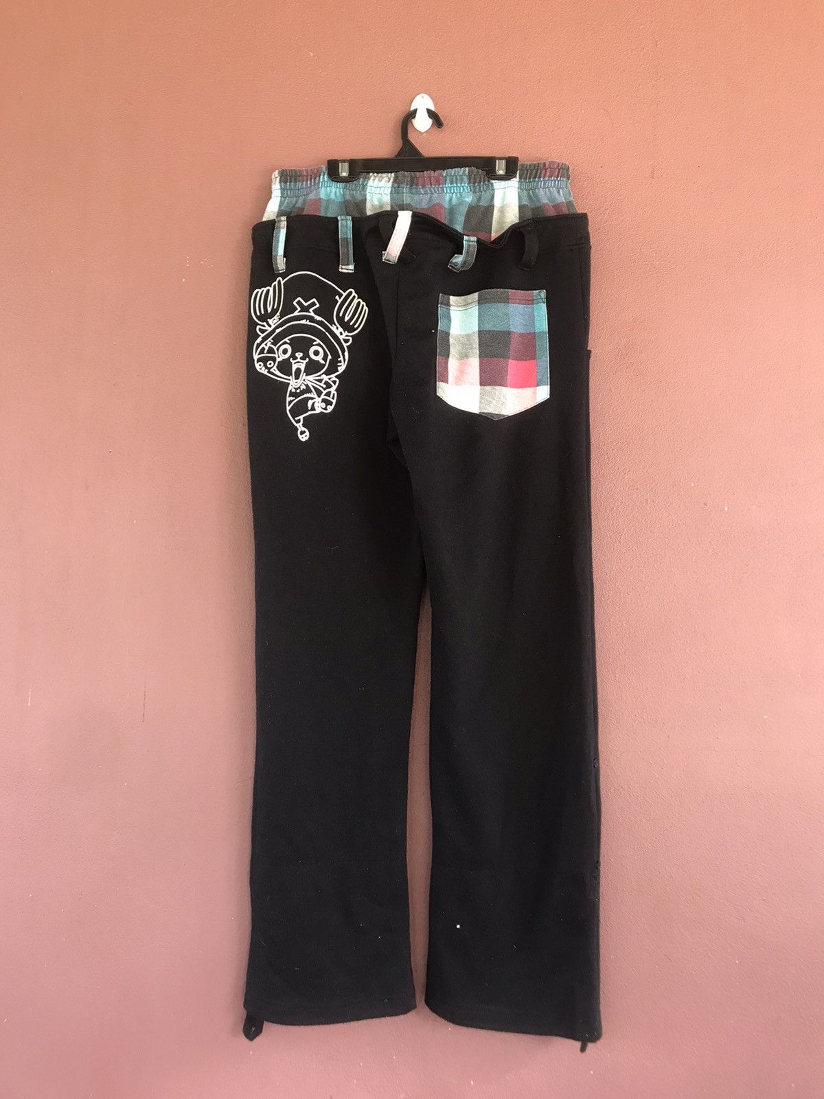 One Piece One piece sweatpants size XL Size US 30 / EU 46 - 2 Thumbnail