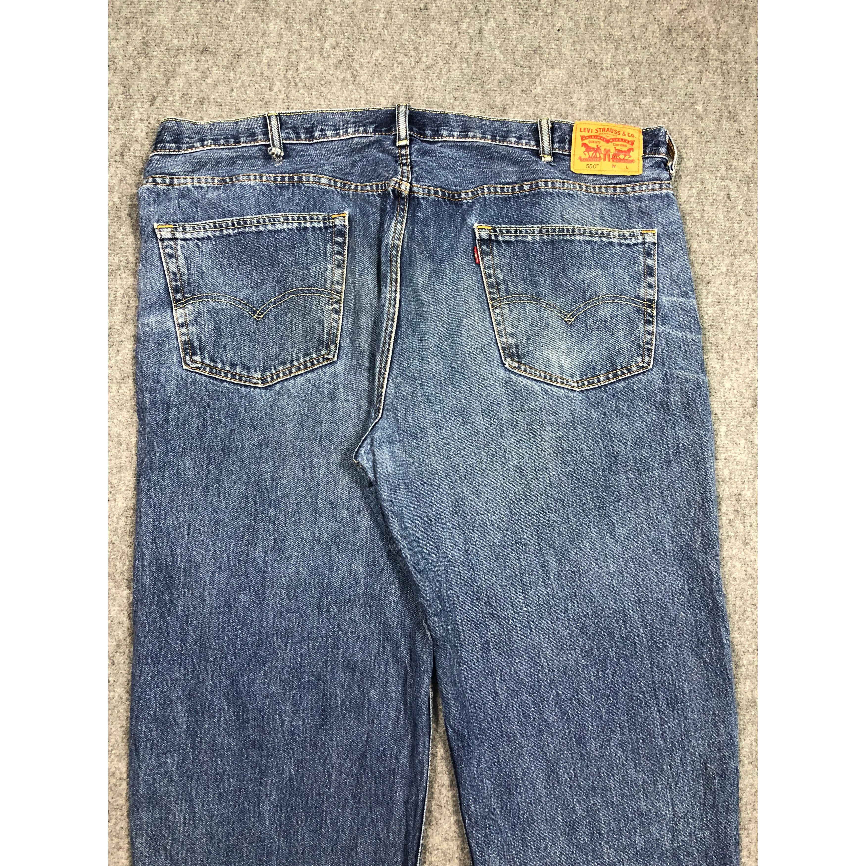 Levi's Vintage Levis 550 Relaxed Fit Faded Denim Oversized DP0163 Size US 44 / EU 60 - 4 Thumbnail