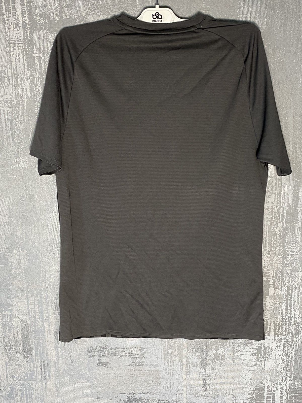 New Balance × Other UK New Balance Liverpool Soccer Jersey Training Football Shirt Size US S / EU 44-46 / 1 - 5 Thumbnail