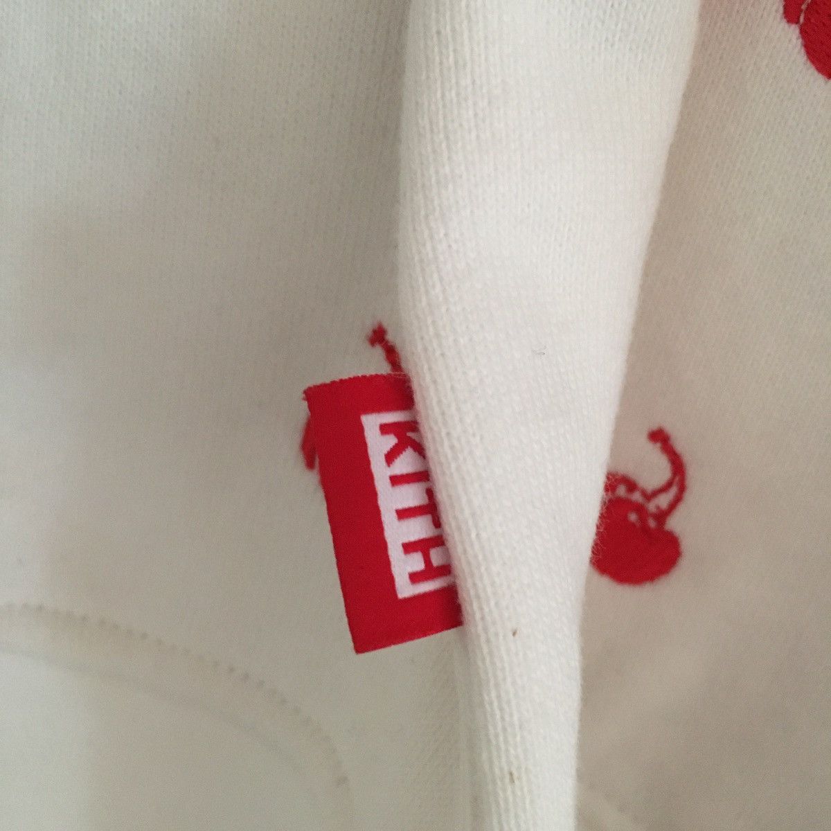 Coca Cola × Kith Kith x Coca-Cola Cherries Crewneck F/F Size US M / EU 48-50 / 2 - 6 Thumbnail