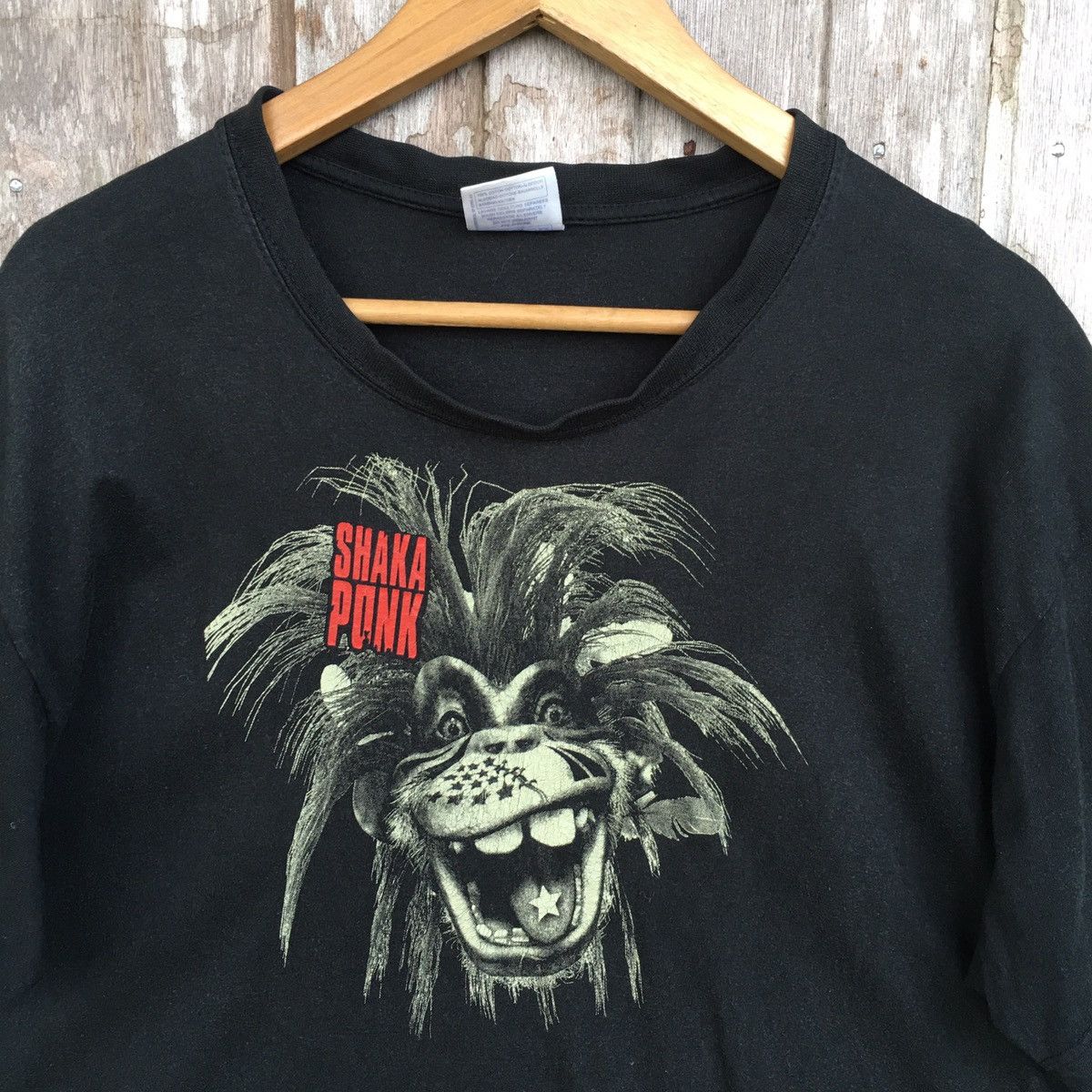 Band Tees Thrashed Faded Vintage Y2K Shaka Ponk Band ERD GRUNGE TEE Size US XL / EU 56 / 4 - 2 Thumbnail