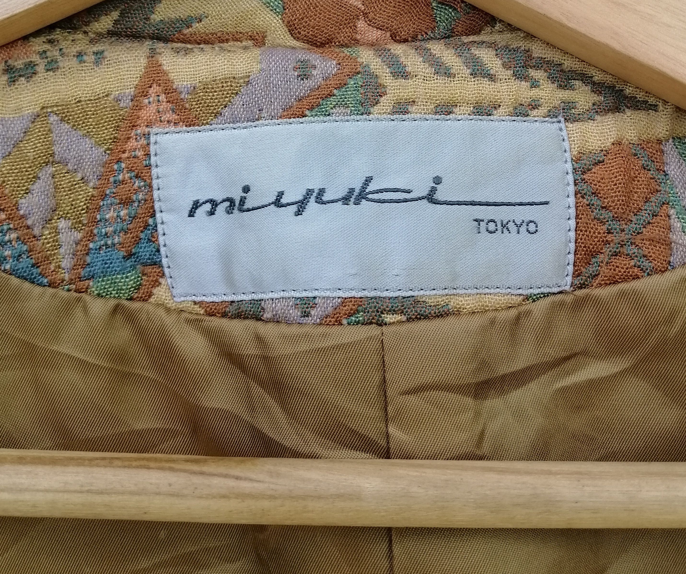 Japanese Brand Vintage MIYUKI TOKYO Native Design Coats Size L / US 10 / IT 46 - 12 Thumbnail