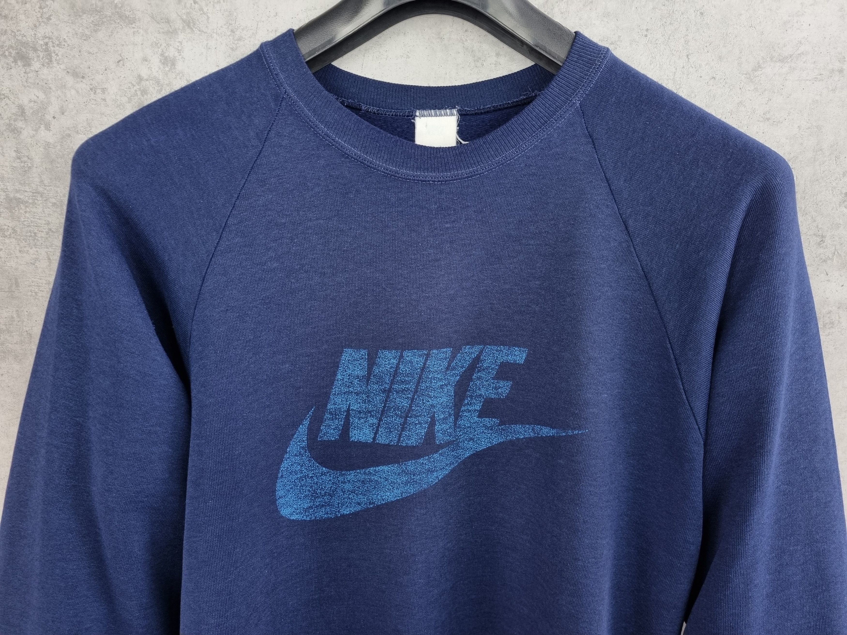 Nike × Vintage 80s NIKE Thrashed Washed Logo Faded Sweatshirt Size US M / EU 48-50 / 2 - 4 Thumbnail