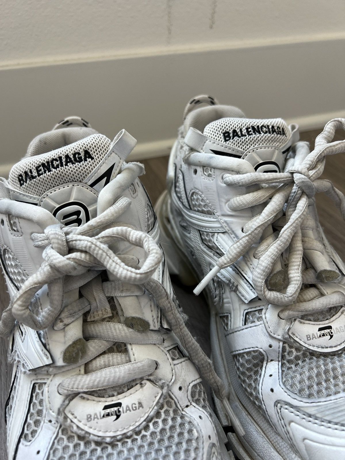 Balenciaga Balenciaga Runner Sneaker White | Grailed