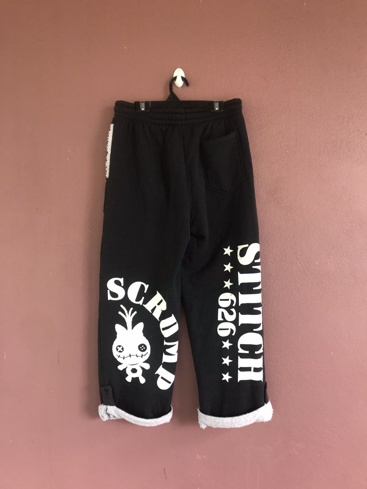Disney Disney stitch sweatpants size M Size US 28 / EU 44 - 2 Thumbnail