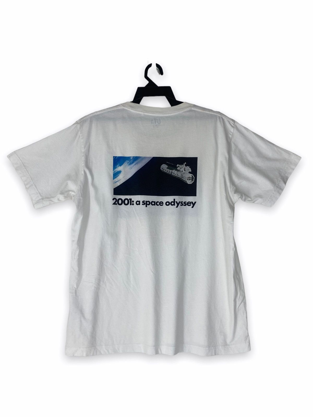 Uniqlo 2001 a space odyssey Stanley Kubrick Size US XL / EU 56 / 4 - 4 Thumbnail