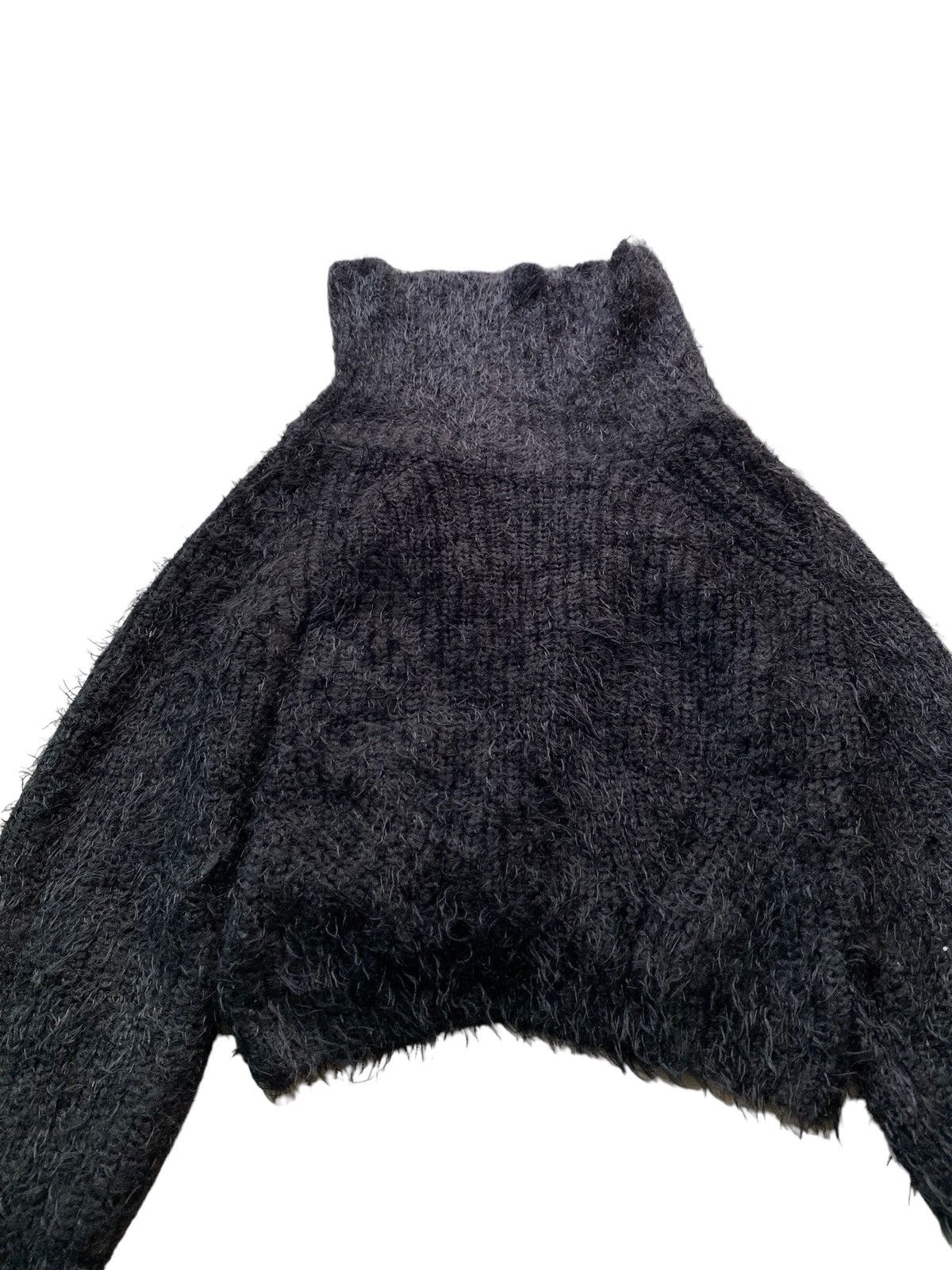 Japanese Brand × Yohji Yamamoto Yohji design Mohair Fur Spray Premium Cropped Mask Sweater Size US L / EU 52-54 / 3 - 9 Thumbnail