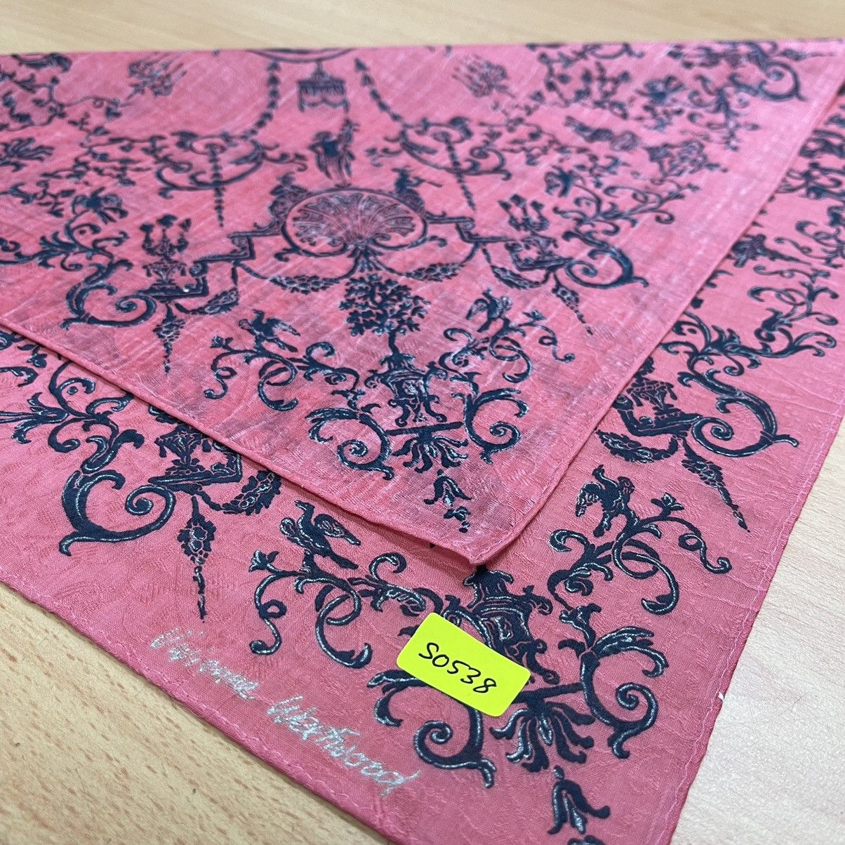 Vivienne Westwood VIVIENNE WESTWOOD HANDKERCHIEF BANDANA POCKETSQUARE HEADBAND Size ONE SIZE - 8 Thumbnail