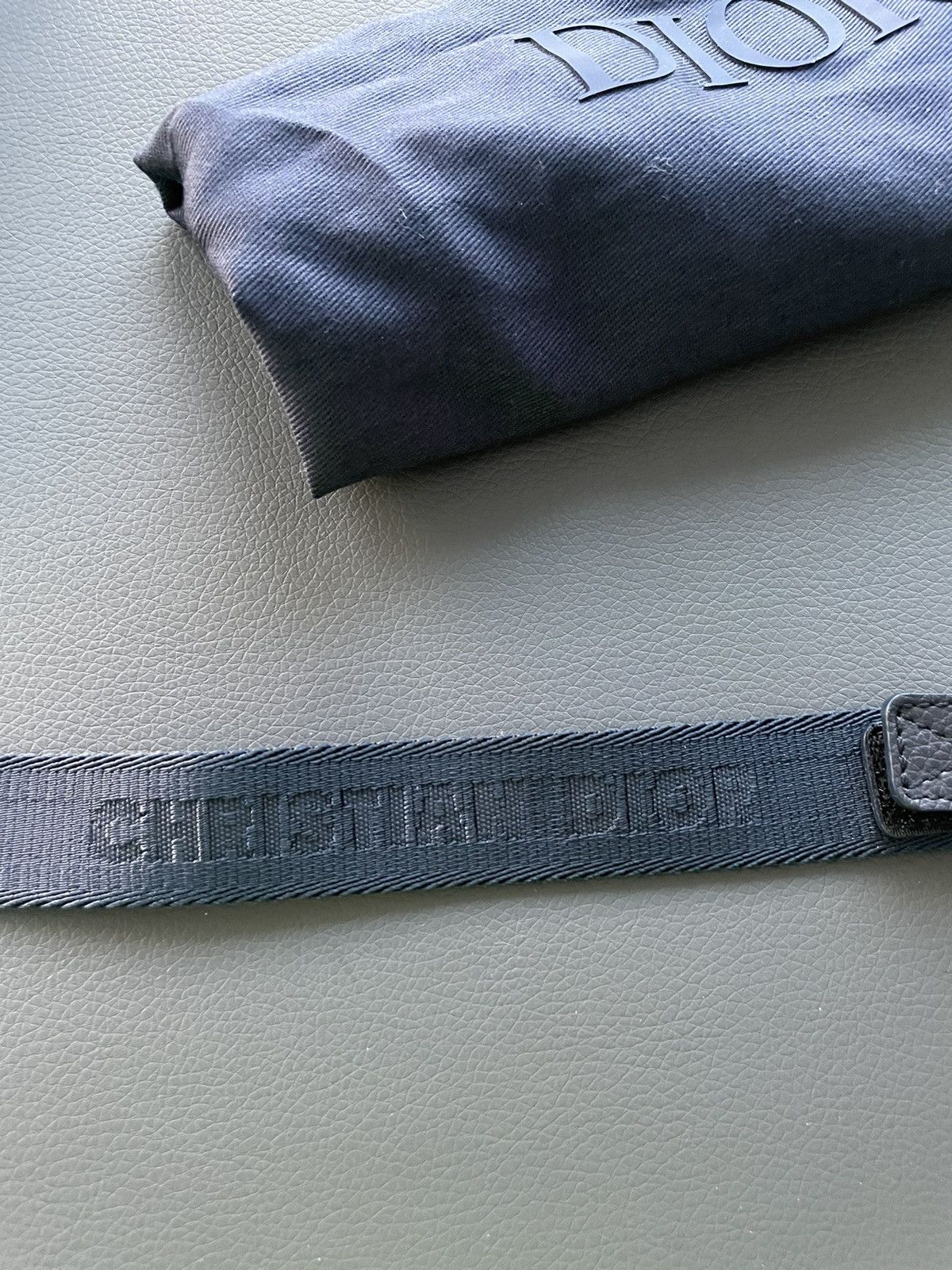 Alyx × Christian Dior Monsieur × Dior Limited Edition Dior Saddle Buckle CD Logo Belt Brand New Size 30 - 19 Thumbnail