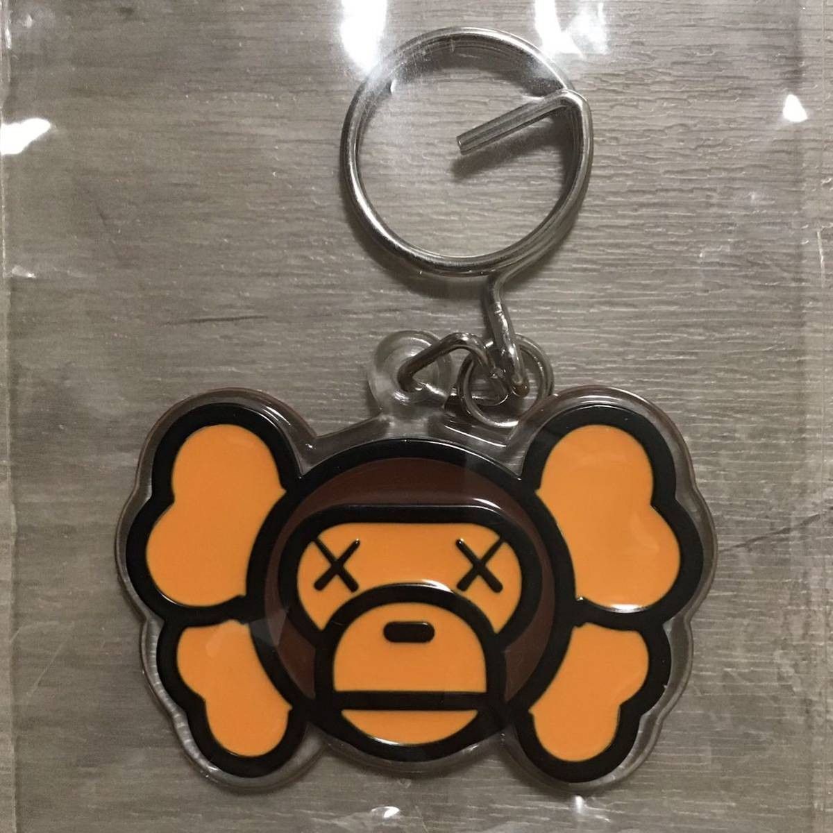 Bape × Kaws BAPE × KAWS MILO key chain a bathing ape Size ONE SIZE - 1 Thumbnail