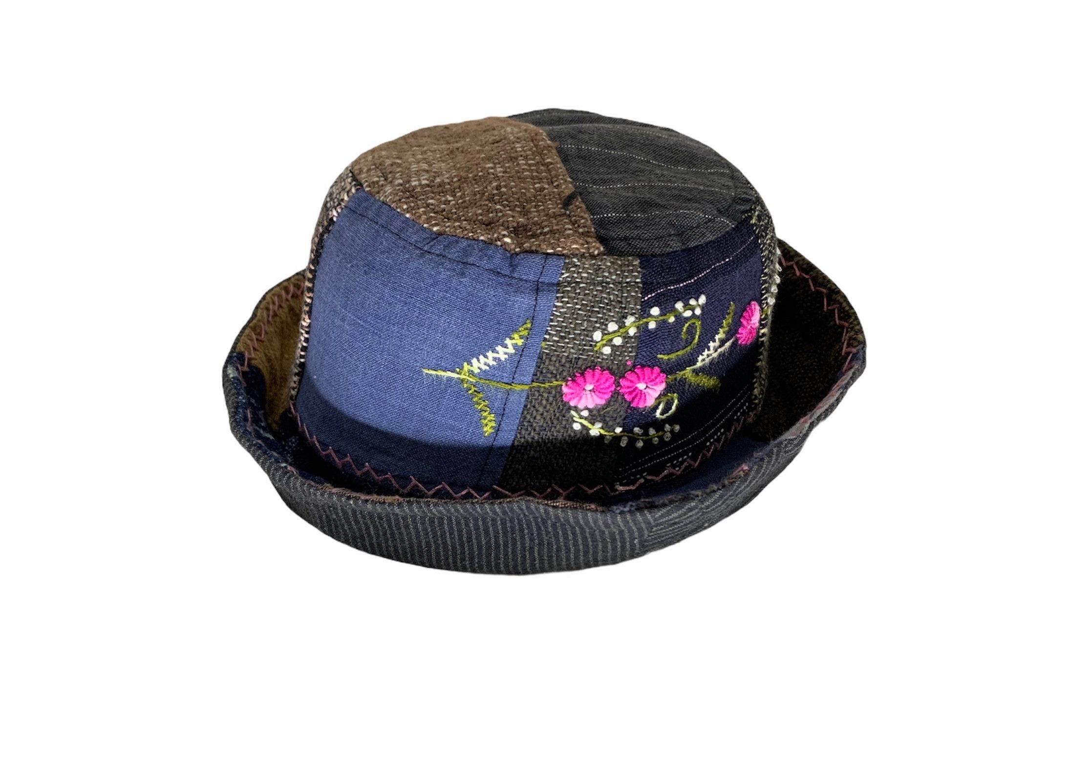 Designer × Japanese Brand Sashiko boro pattern flower embroidered hat Size 26 - 5 Thumbnail
