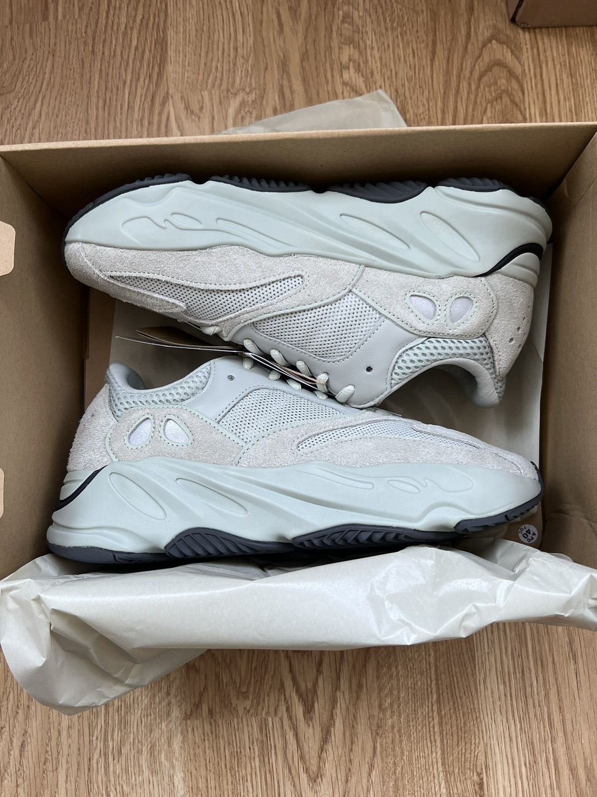 Adidas yeezy boost 700 salt online