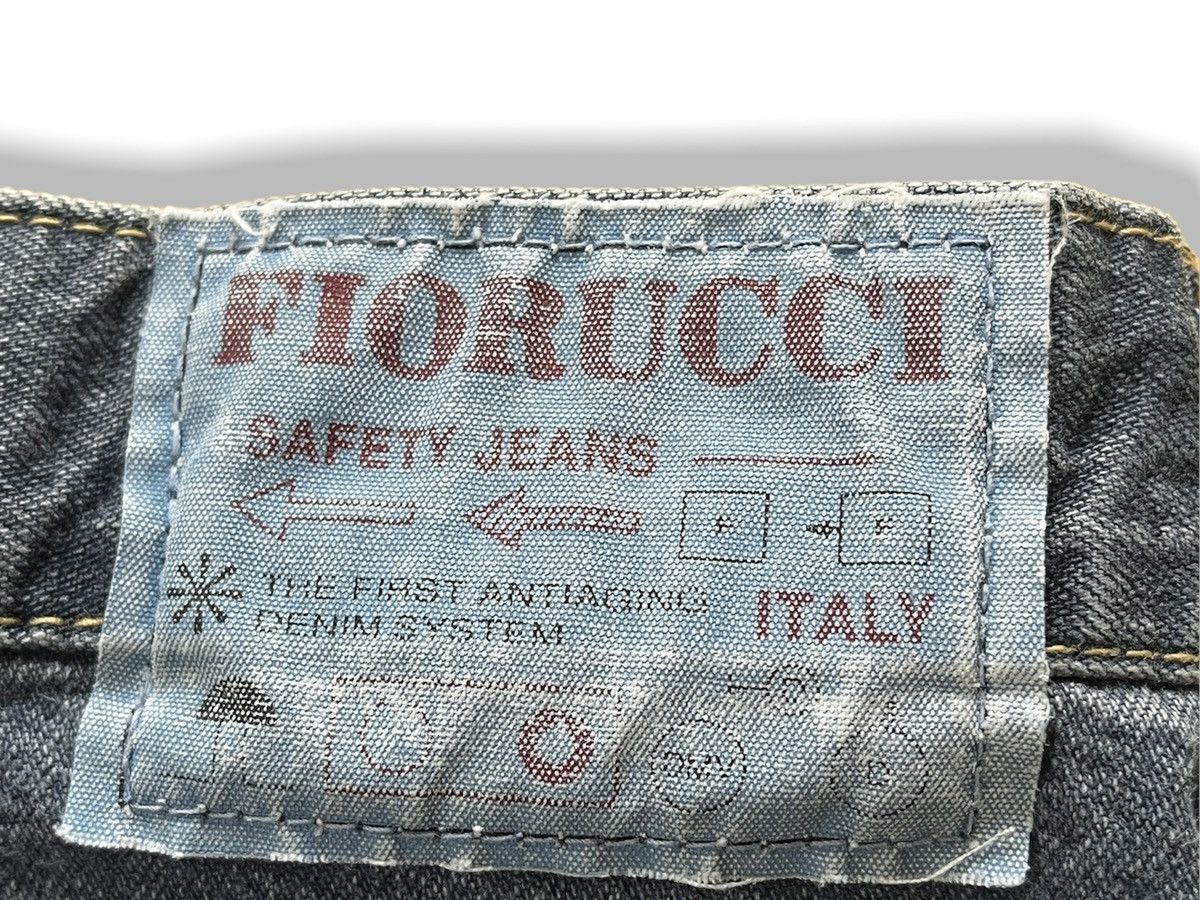 Fiorucci × Vintage BAGGY FIORUCCI ITALY DESIGNER DENIM SAFETY JEANS Size US 28 / EU 44 - 12 Thumbnail