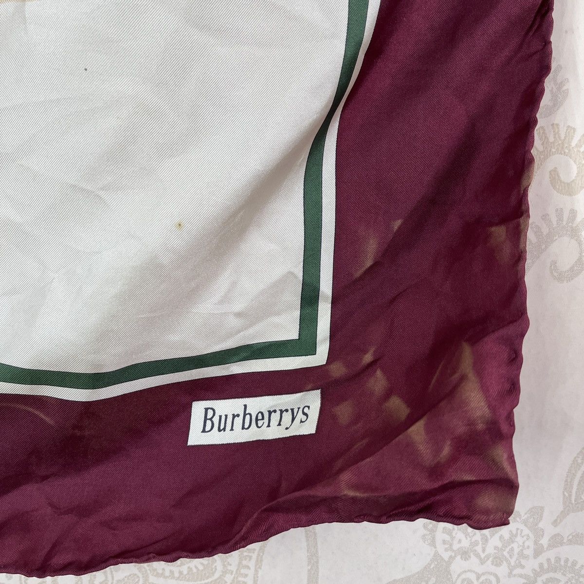 Burberry × Vintage Pure Silk Burberrys Scarves Full Print Vintage Size ONE SIZE - 4 Thumbnail