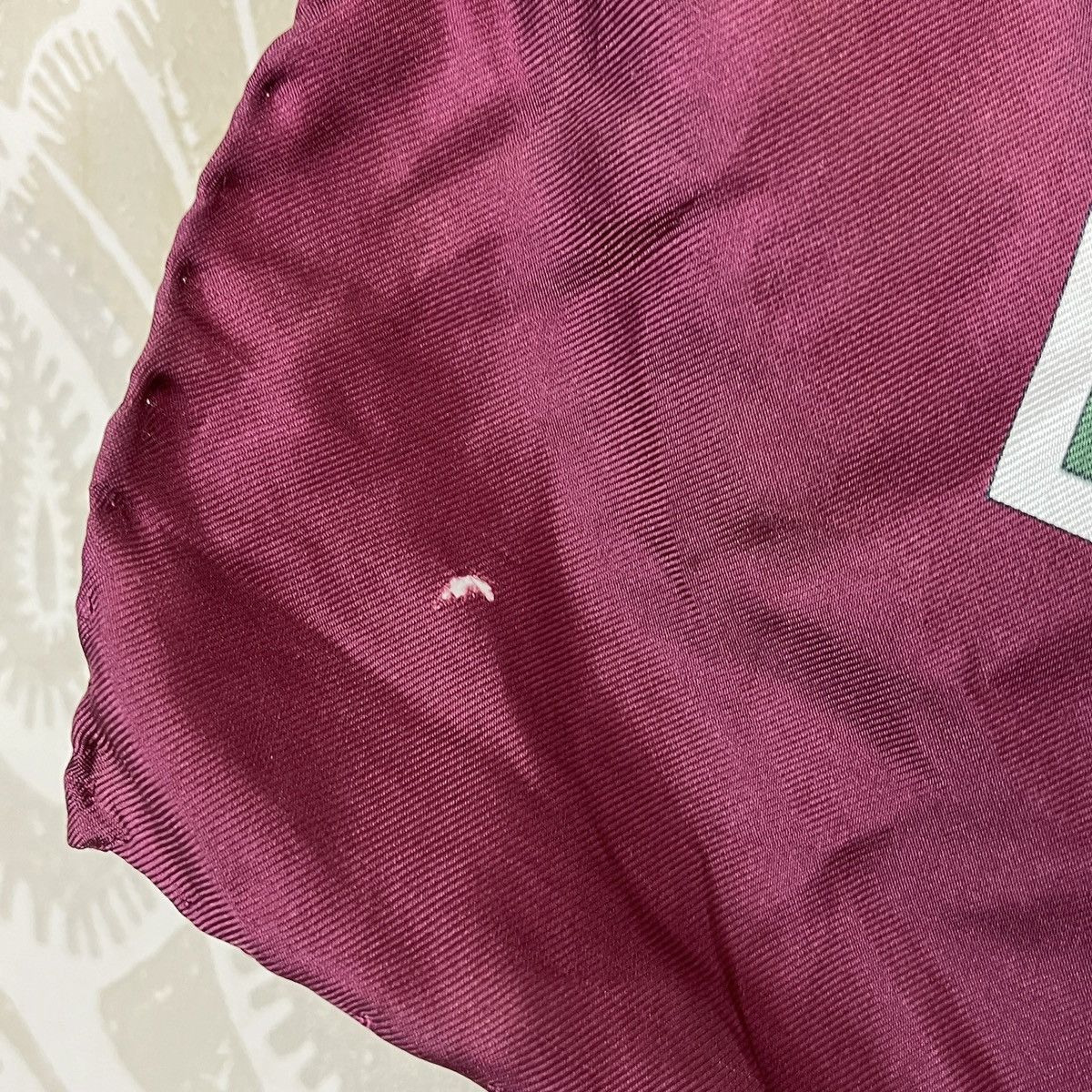 Burberry × Vintage Pure Silk Burberrys Scarves Full Print Vintage Size ONE SIZE - 11 Thumbnail