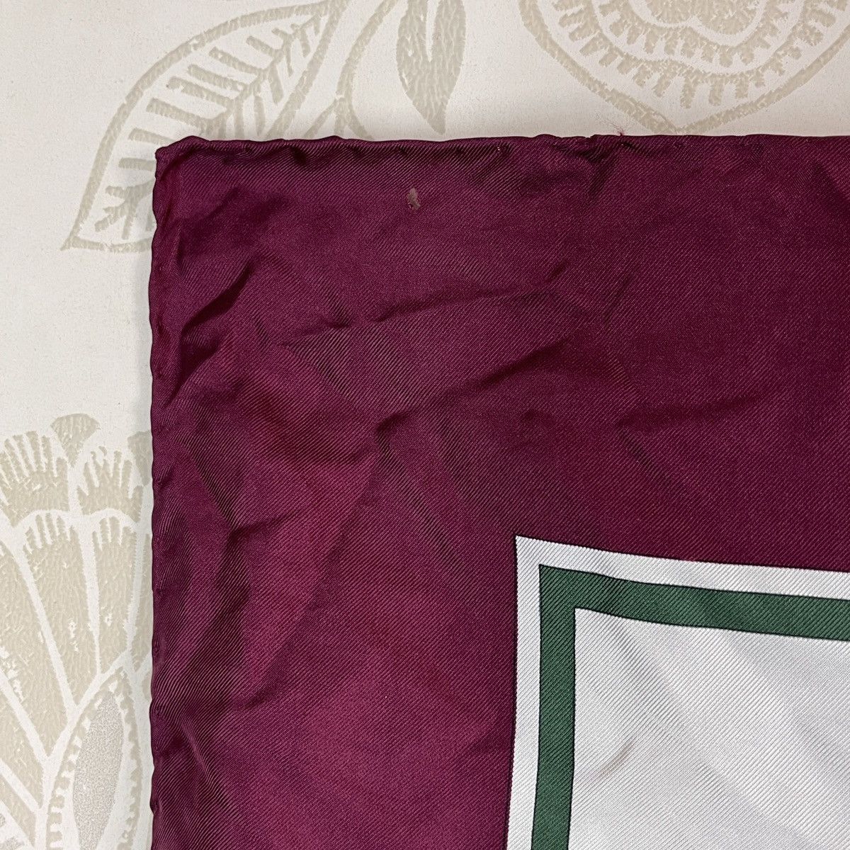 Burberry × Vintage Pure Silk Burberrys Scarves Full Print Vintage Size ONE SIZE - 10 Thumbnail