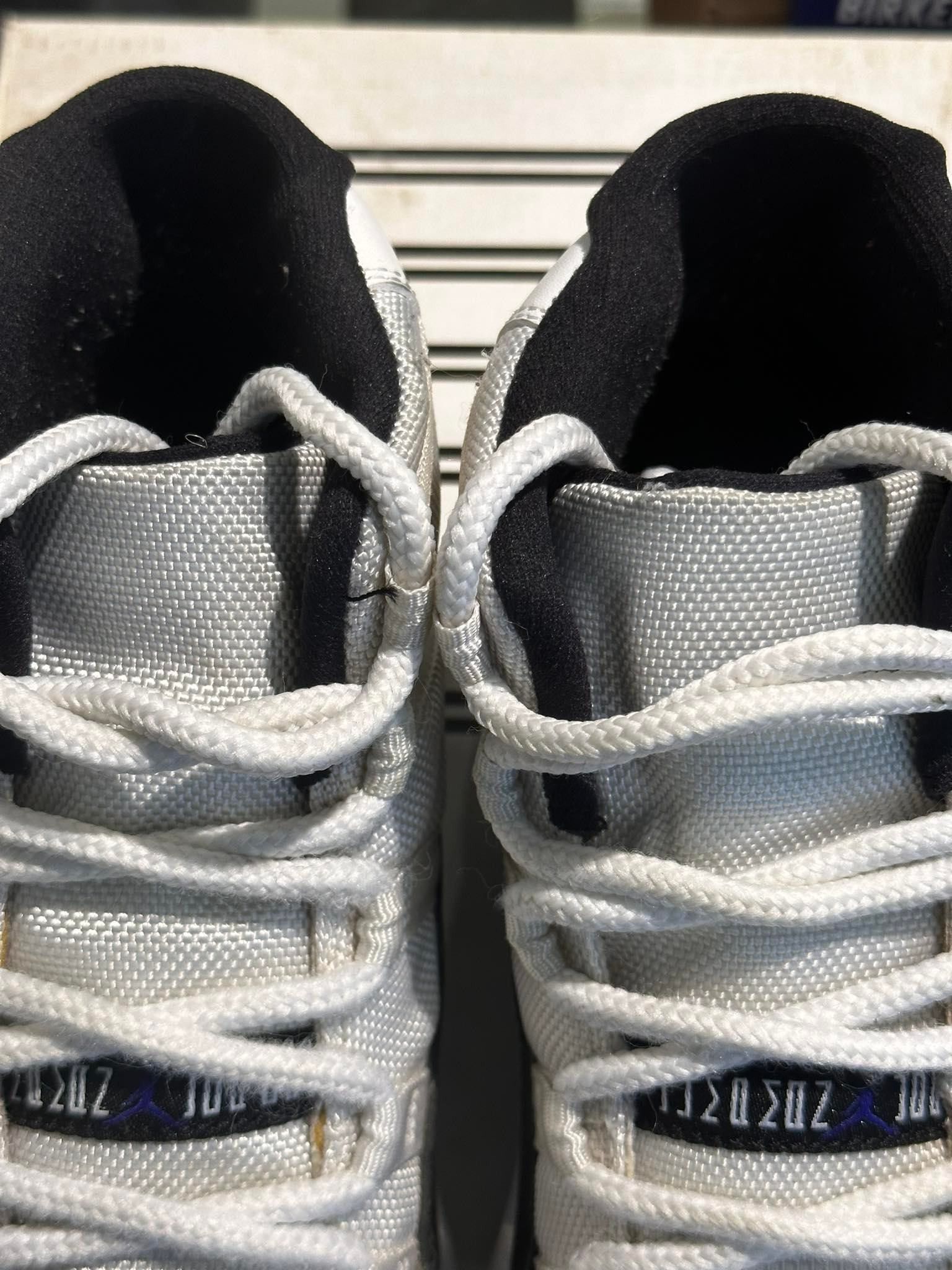 Jordan Brand Air Jordan 11 Retro Concord 378037-100 US 9 EU 42.5 Size US 9 / EU 42 - 5 Thumbnail