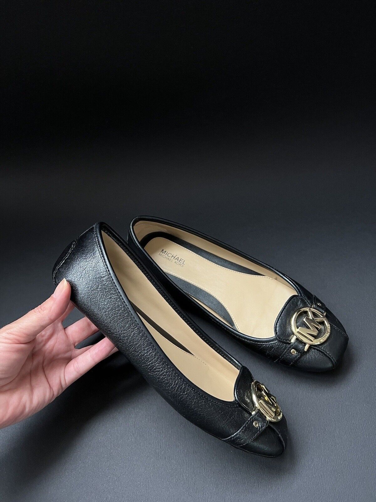 Michael Kors Michael Kors Black Leather Ballet Flats Size 7.5M/EU 38 Size US 8 / IT 38 - 1 Thumbnail
