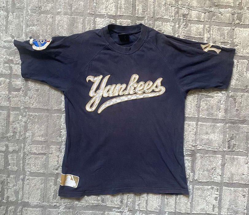 Vintage Vintage cooperstown collection new york yankees trashed