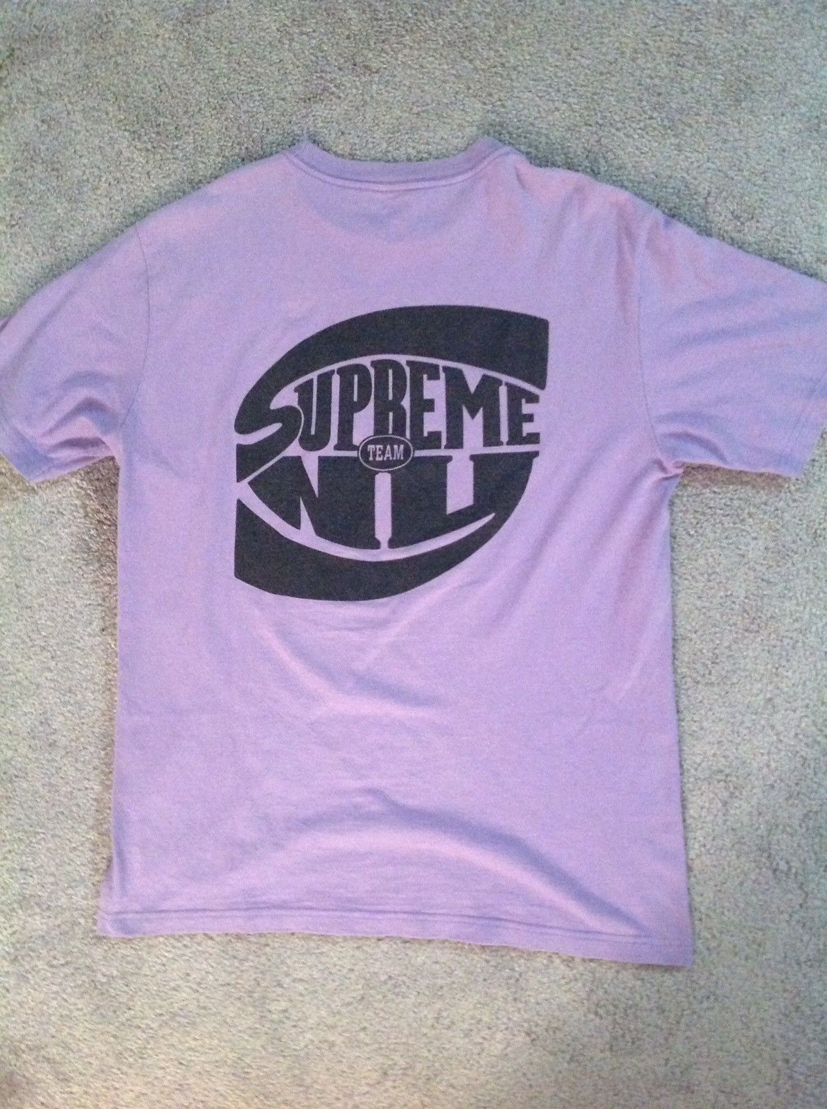 Supreme Supreme Team NY Showbiz Purple tee size L Size US L / EU 52-54 / 3 - 3 Thumbnail