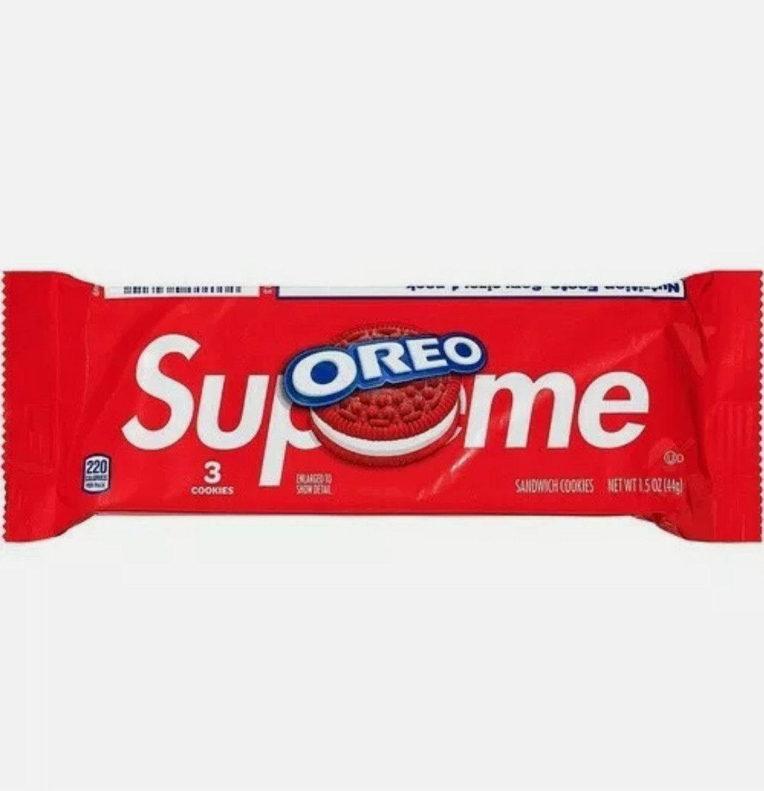 Supreme Supreme x Oreo Cookies Red SS20- 1 Pack of 3 Cookies Size ONE SIZE - 6 Thumbnail