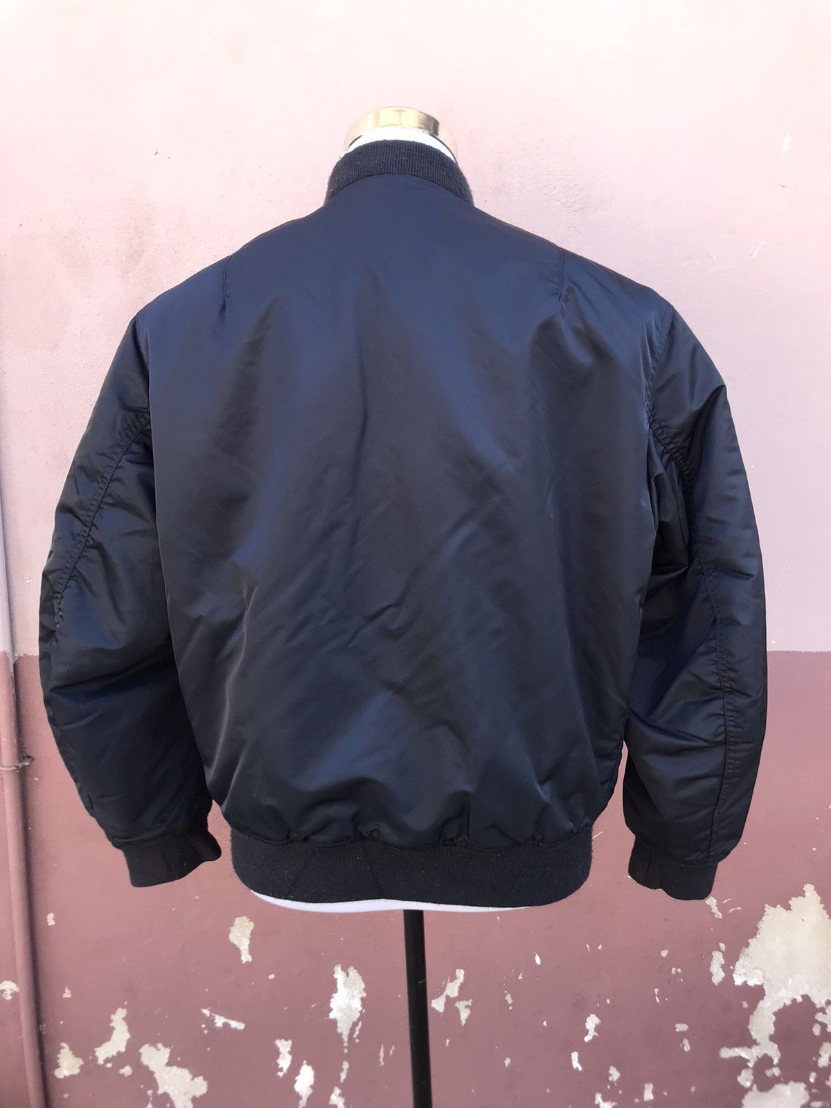 Lemaire × Uniqlo Lemaire X Uniqlo Bomber Jacket Size US L / EU 52-54 / 3 - 2 Thumbnail