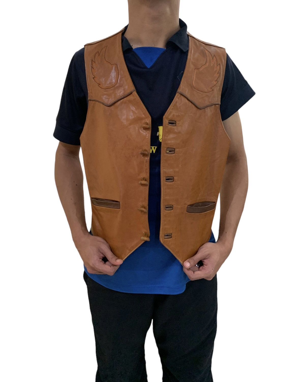 Cowboy Equipment Vintage Bovine Designs Leather Vest Size US XS / EU 42 / 0 - 3 Thumbnail