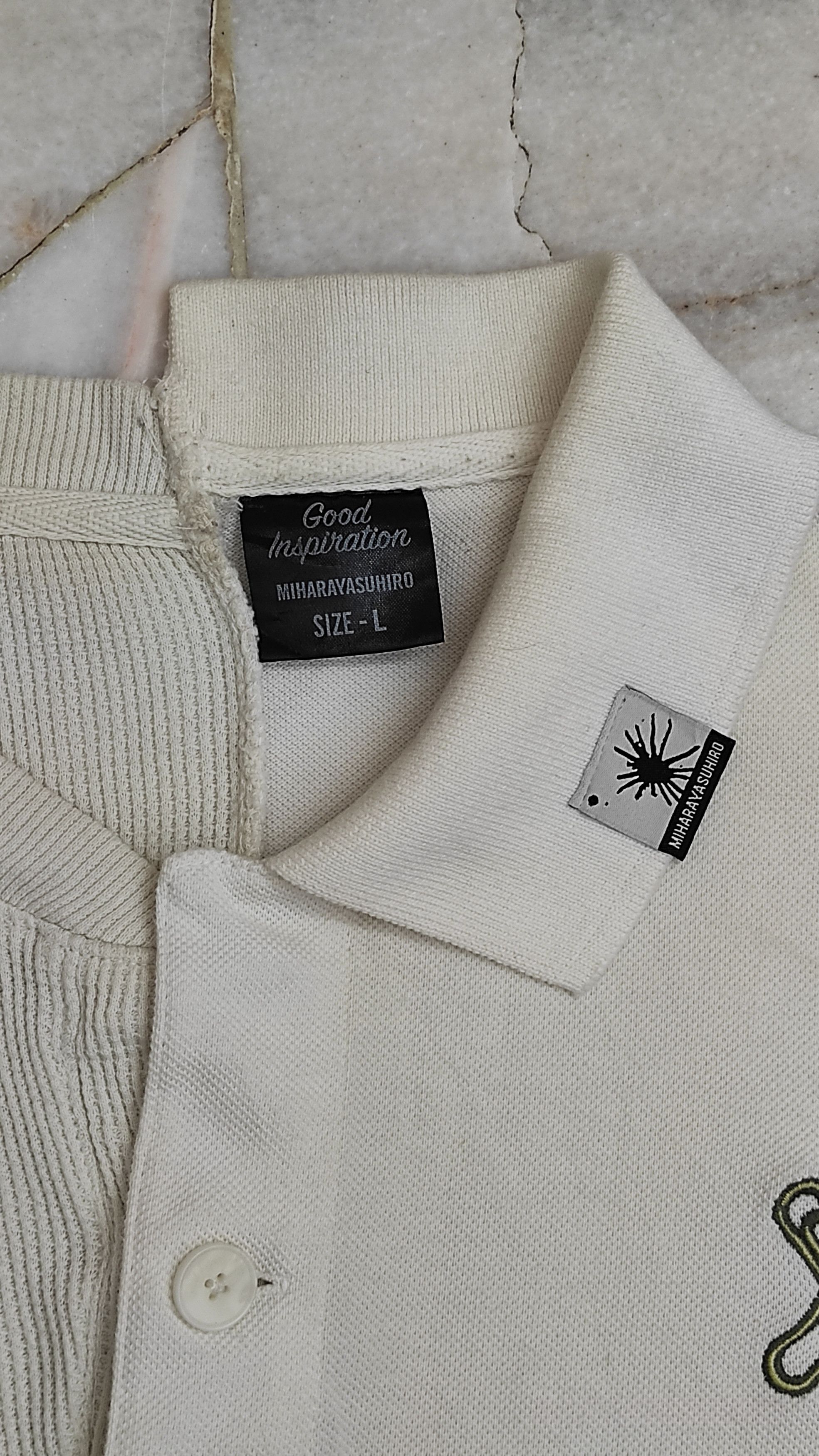 GU × Maison MIHARA YASUHIRO Gu X Mihara Yasuhiro OS Tee (Switch) Size US L / EU 52-54 / 3 - 7 Thumbnail