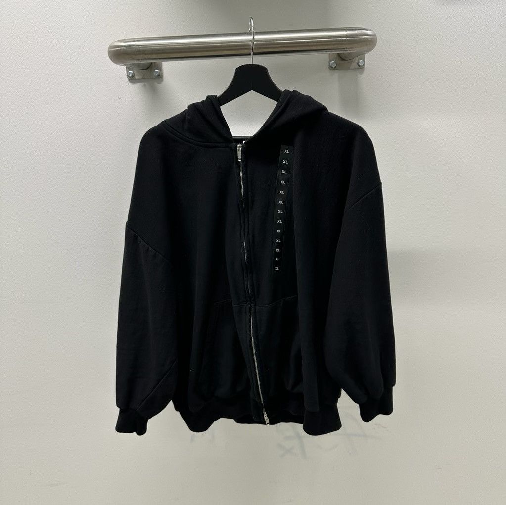 Balenciaga *RARE* Balenciaga AW22 Size Sticker Zip Hoodie Size US M / EU 48-50 / 2 - 2 Thumbnail