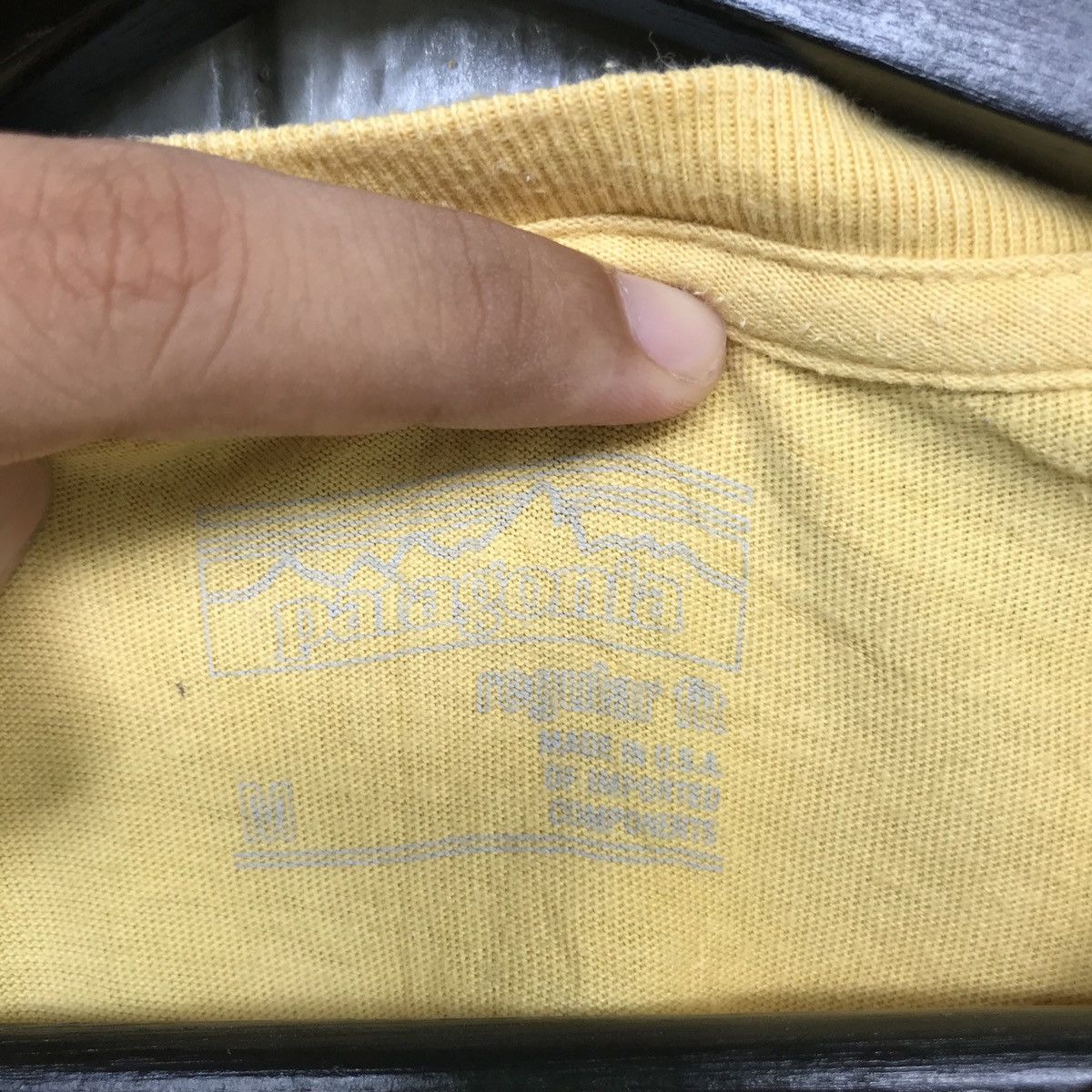 Patagonia *Patagonia live simple outdoor brand tees Size US M / EU 48-50 / 2 - 7 Thumbnail