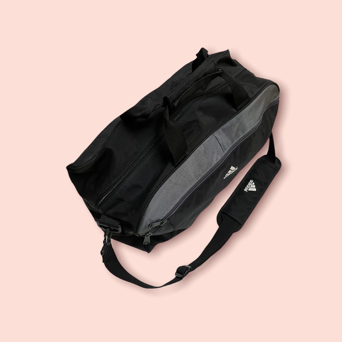 Adidas × Gear for Sports × Vintage VINTAGE ADIDAS SPORTS TRAVEL DUFFLE BAG Size ONE SIZE - 12 Thumbnail