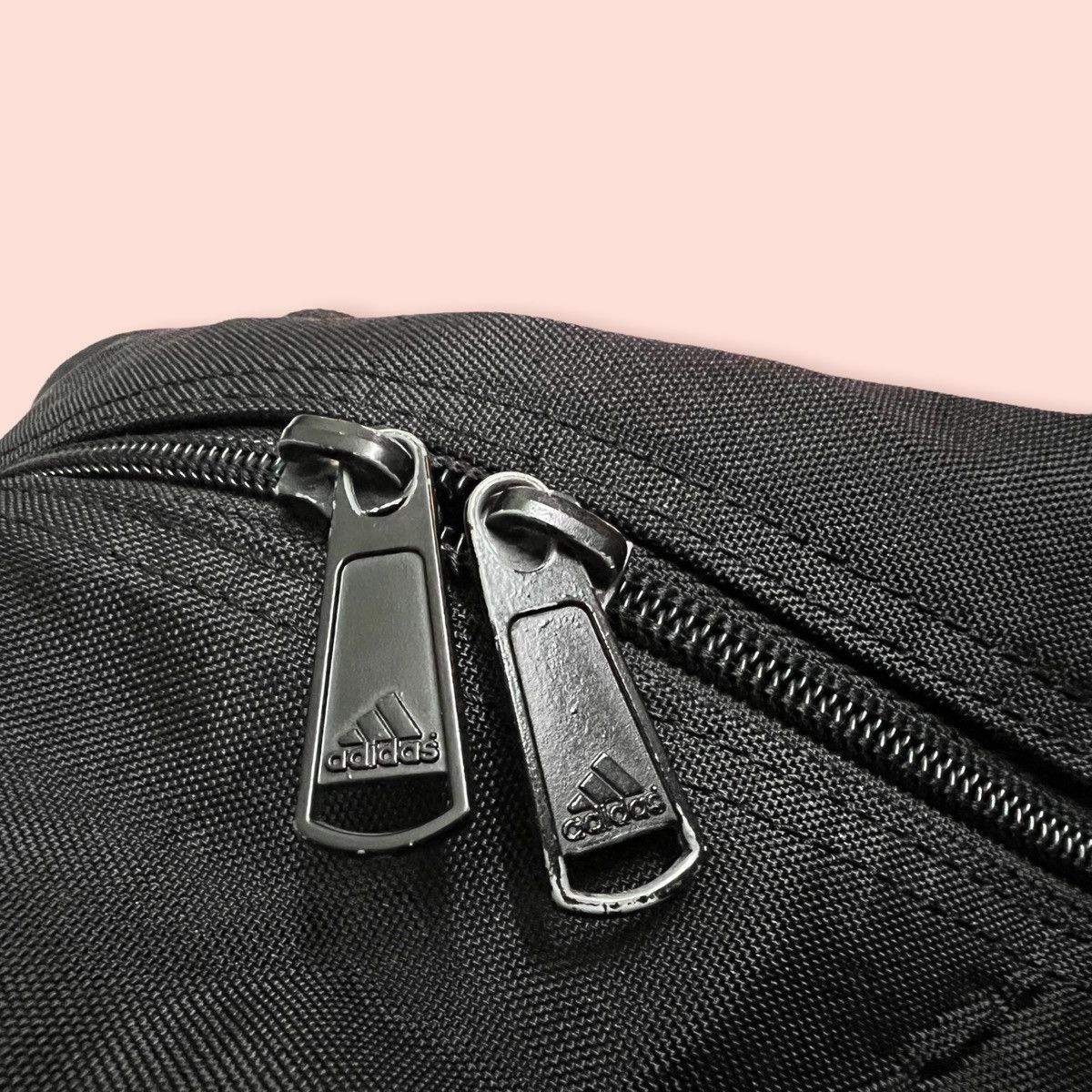 Adidas × Gear for Sports × Vintage VINTAGE ADIDAS SPORTS TRAVEL DUFFLE BAG Size ONE SIZE - 13 Thumbnail