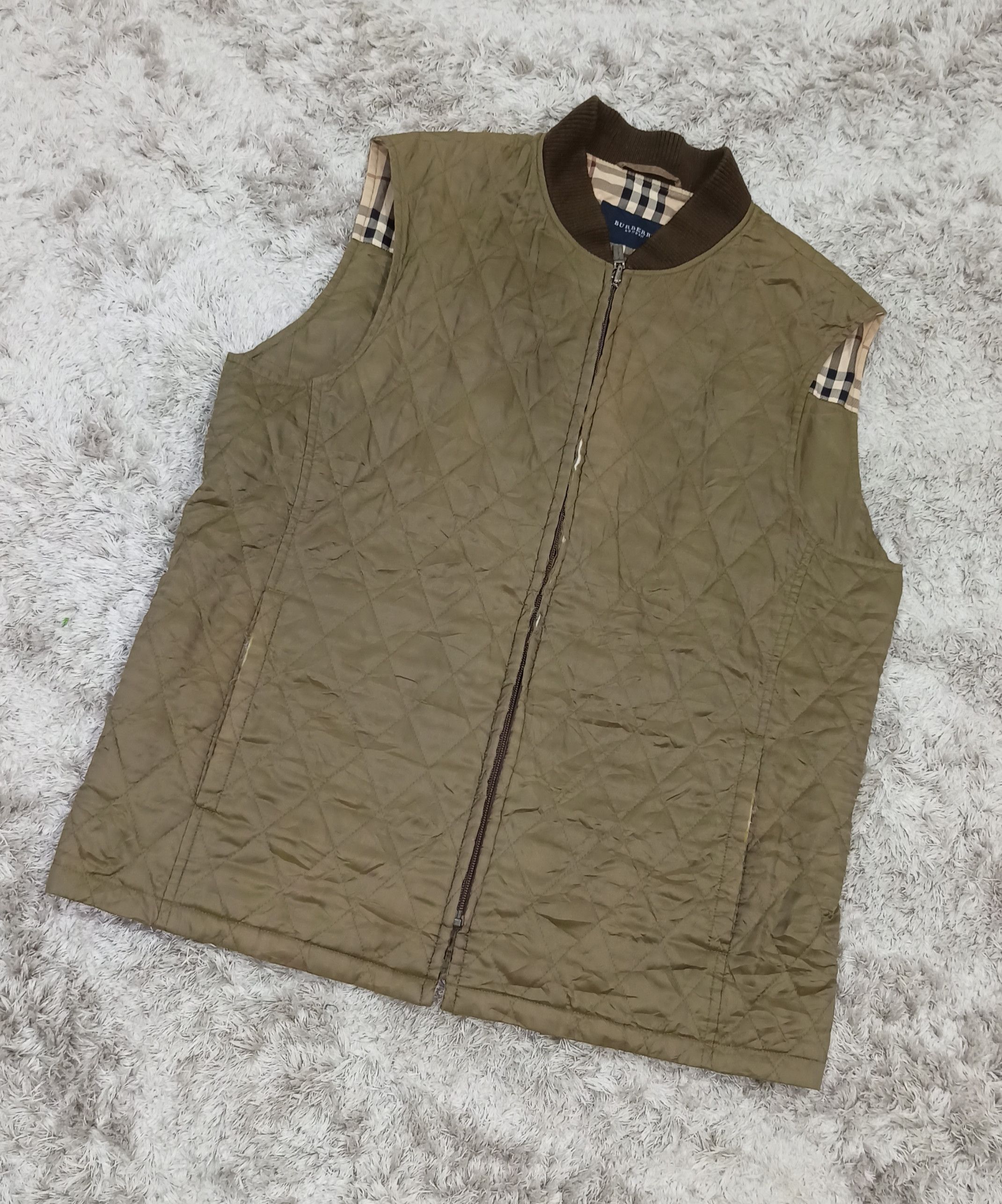Burberry Burberry London Quilted Vest Jacket Size US XL / EU 56 / 4 - 11 Thumbnail