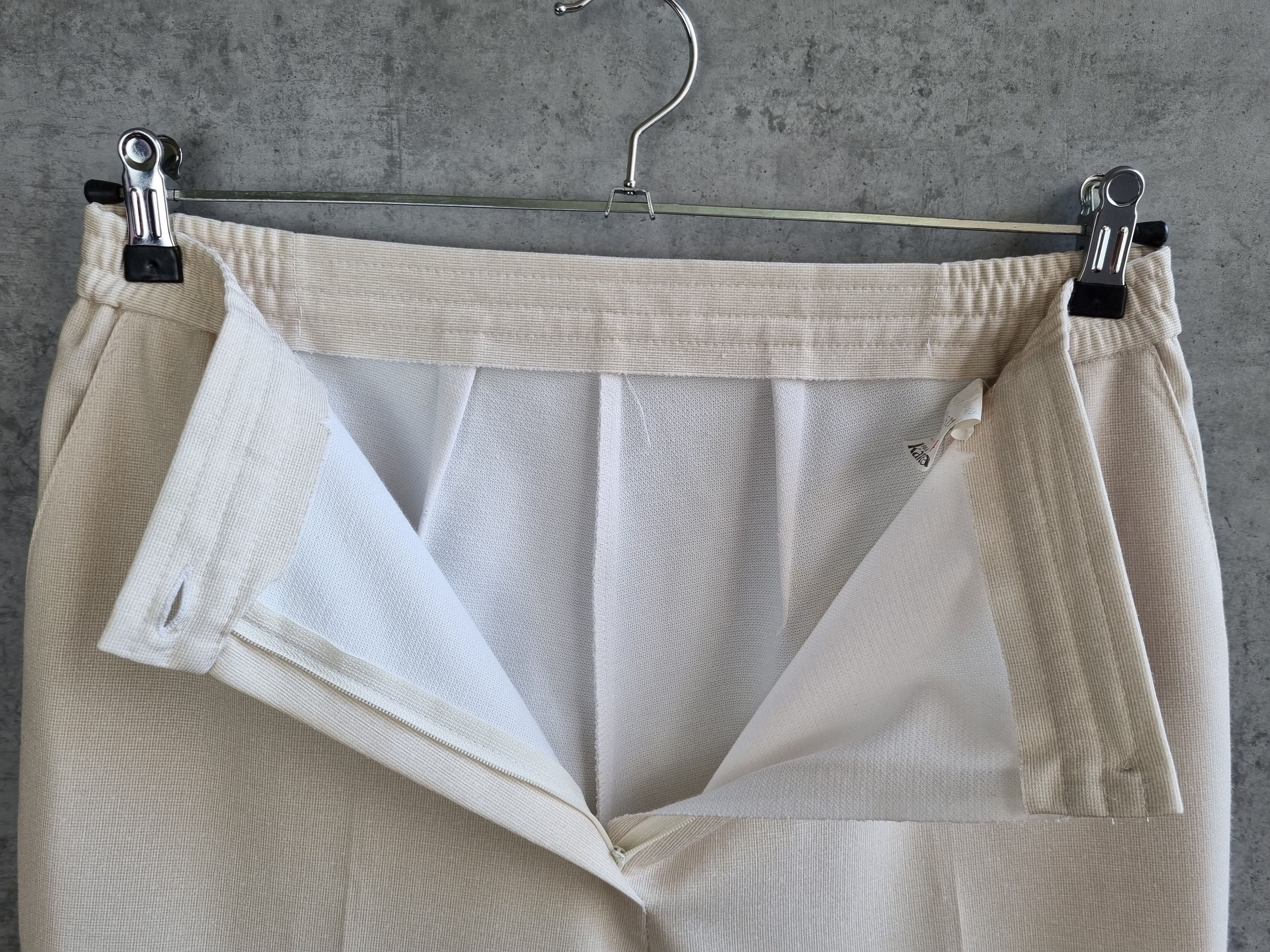Cowboy Equipment × Vintage Casual Retro Pants in Shiny fabrics like Silk England mad Size US 32 / EU 48 - 5 Thumbnail