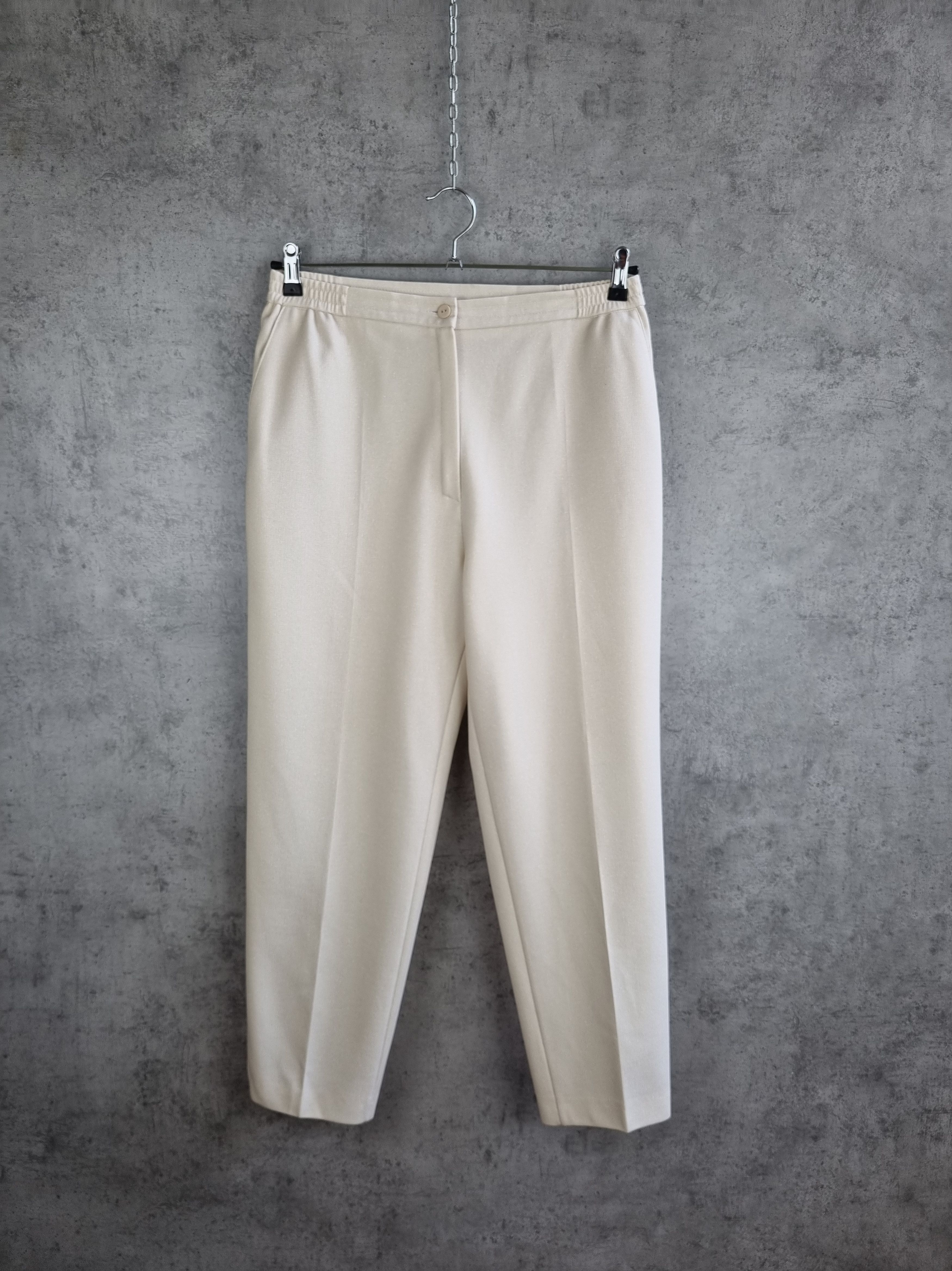 Cowboy Equipment × Vintage Casual Retro Pants in Shiny fabrics like Silk England mad Size US 32 / EU 48 - 2 Thumbnail