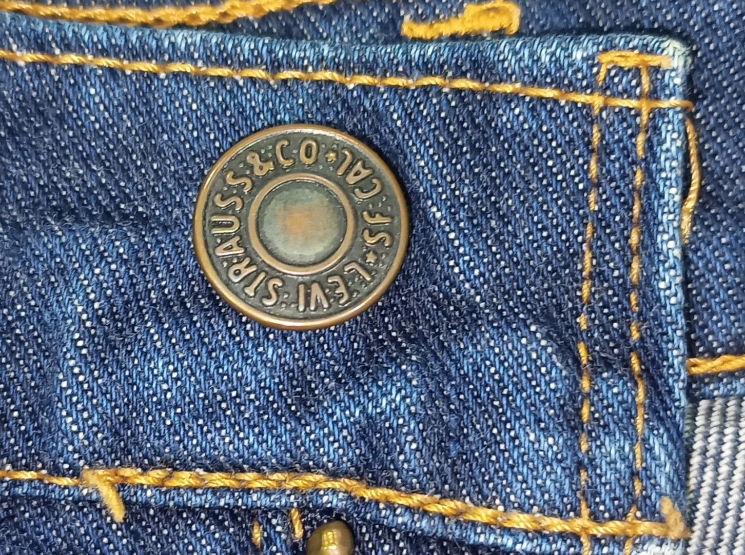 Levi's Vintage Clothing Vintage Levis 517 Distressed Flare Jean Made in Japan Size 24" / US 00 / IT 34 - 9 Thumbnail