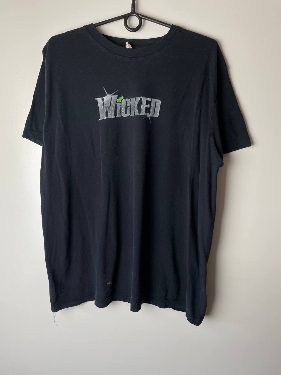 Vintage Wicked Defy Gravity vintage t-shirts size L Size US L / EU 52-54 / 3 - 1 Thumbnail